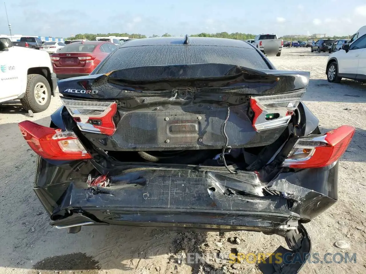 6 Photograph of a damaged car 1HGCV1F12KA009673 HONDA ACCORD 2019