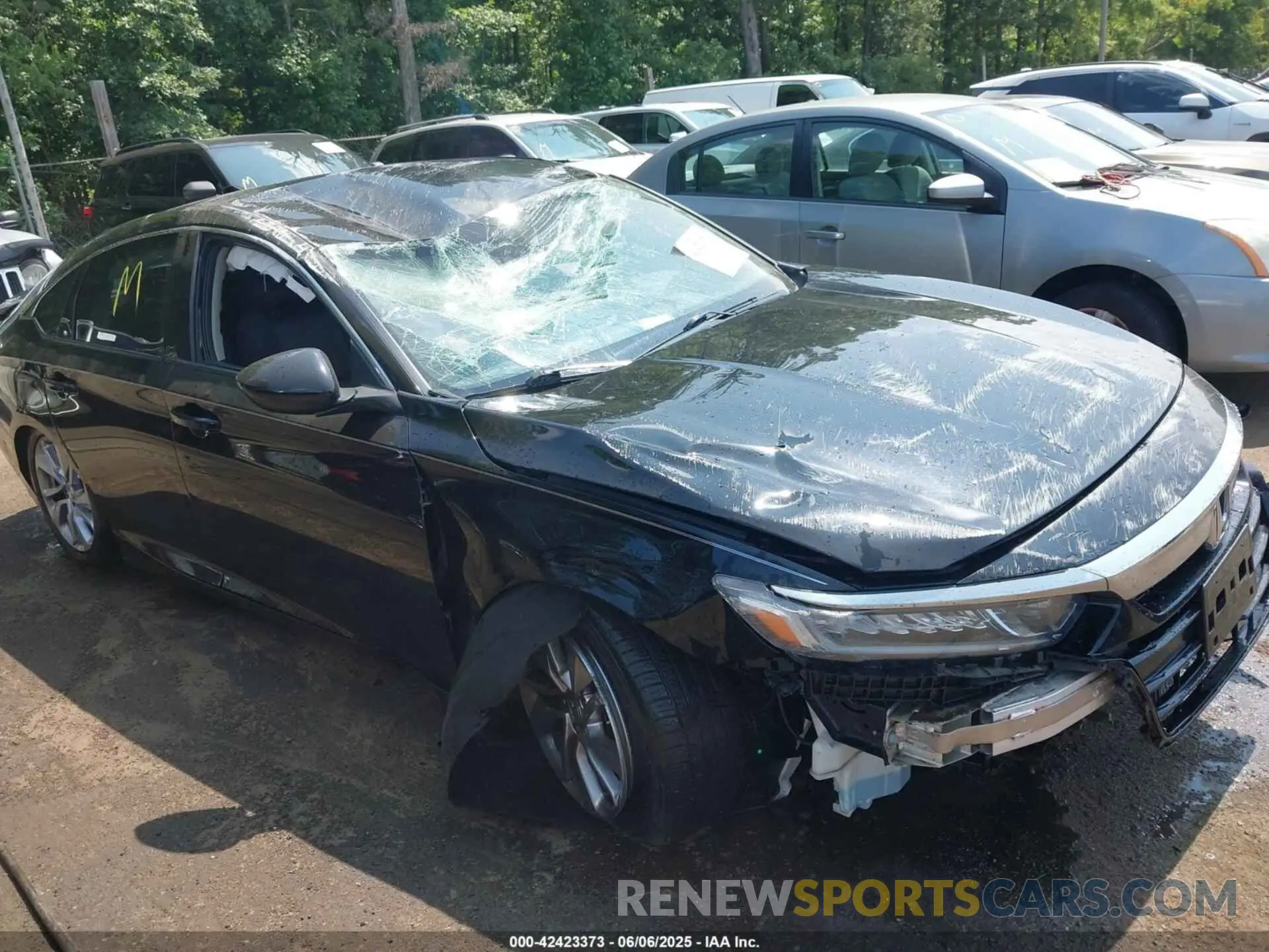 1 Photograph of a damaged car 1HGCV1F12KA027347 HONDA ACCORD 2019
