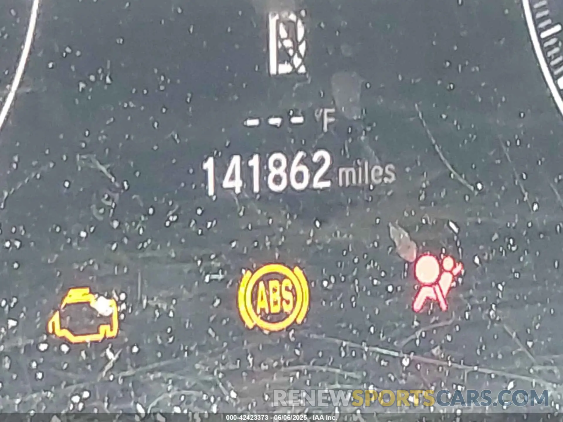 11 Photograph of a damaged car 1HGCV1F12KA027347 HONDA ACCORD 2019