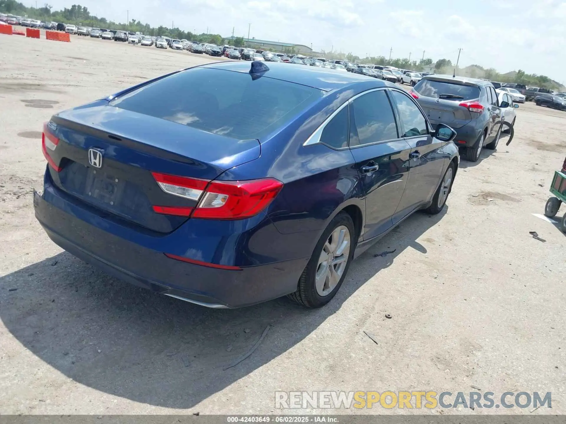 4 Photograph of a damaged car 1HGCV1F12KA037201 HONDA ACCORD 2019