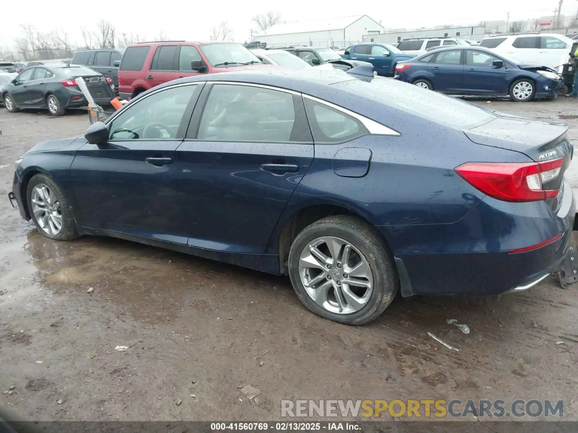 15 Photograph of a damaged car 1HGCV1F12KA061269 HONDA ACCORD 2019