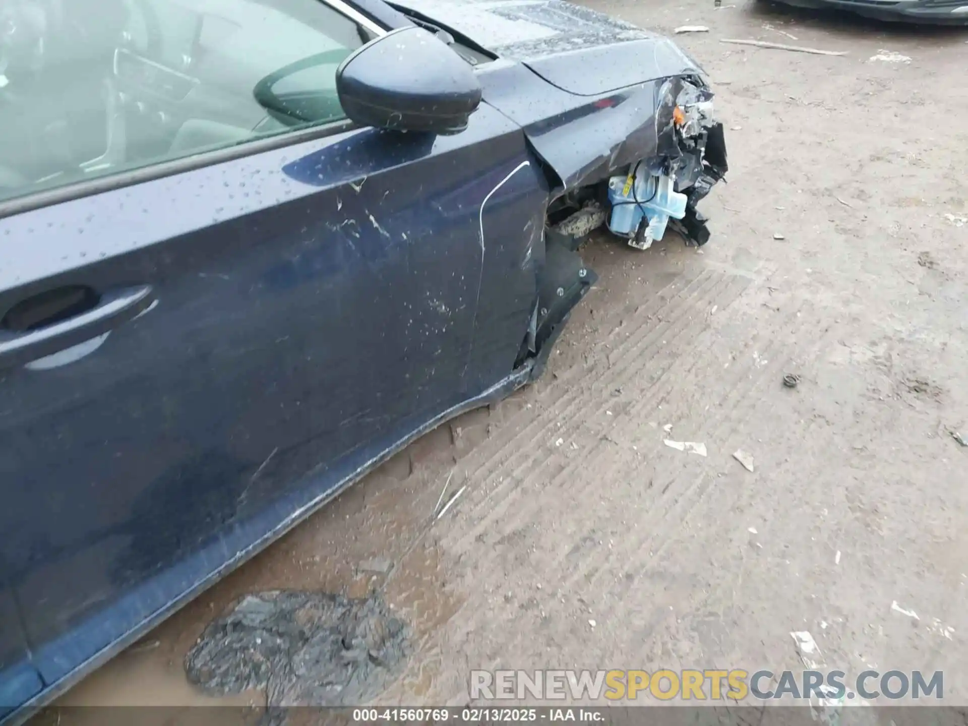 18 Photograph of a damaged car 1HGCV1F12KA061269 HONDA ACCORD 2019