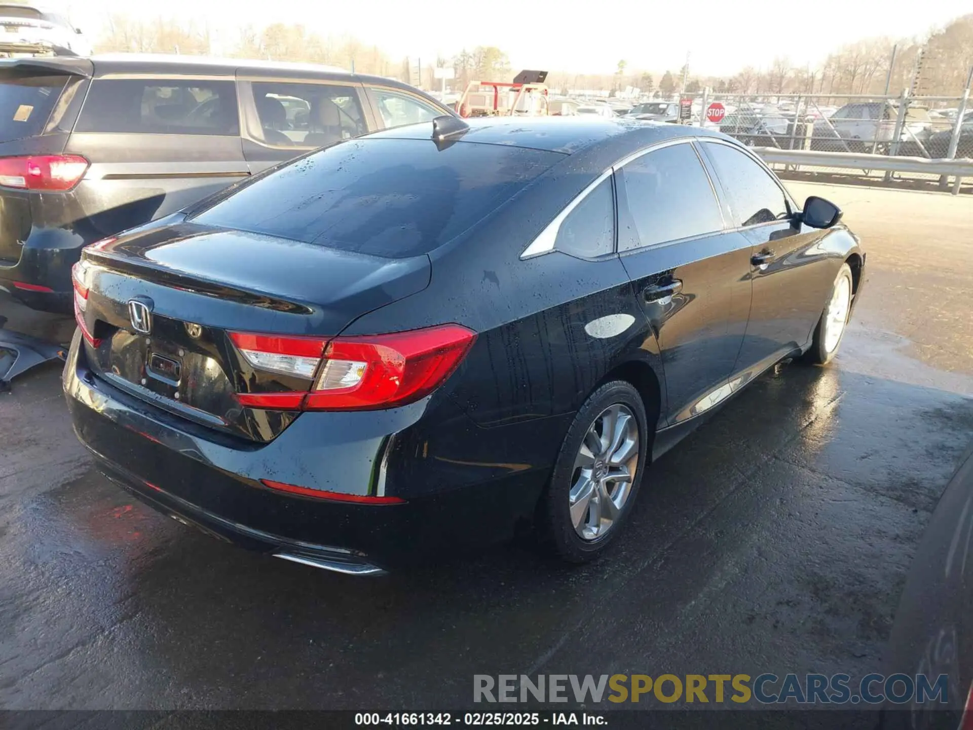 4 Photograph of a damaged car 1HGCV1F12KA109756 HONDA ACCORD 2019