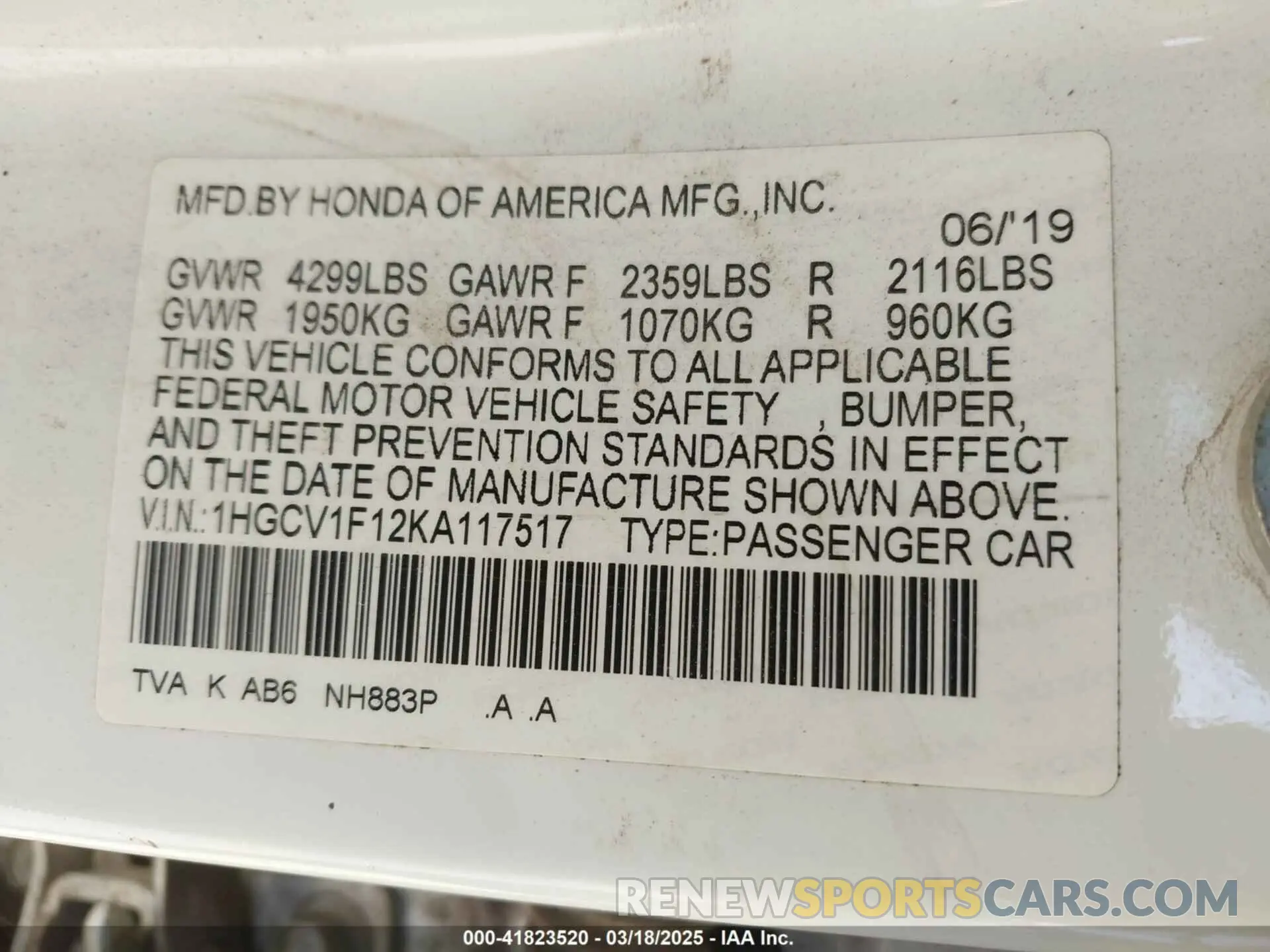 9 Photograph of a damaged car 1HGCV1F12KA117517 HONDA ACCORD 2019