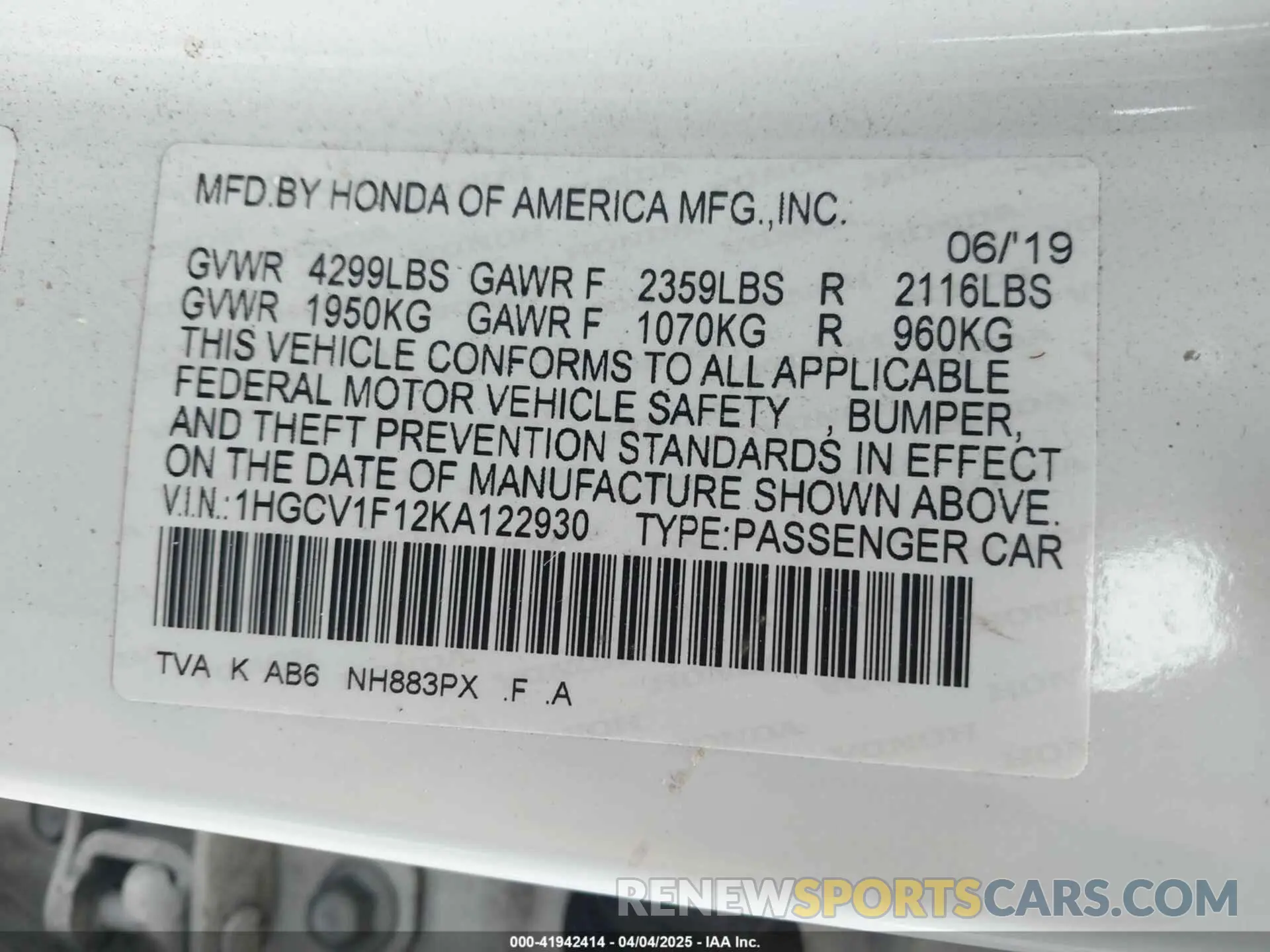 9 Photograph of a damaged car 1HGCV1F12KA122930 HONDA ACCORD 2019