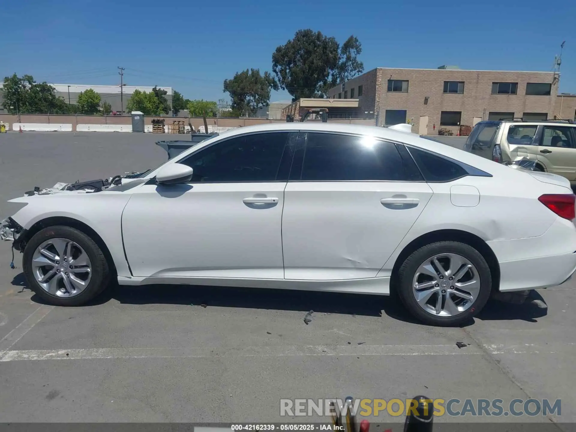 14 Photograph of a damaged car 1HGCV1F12KA130655 HONDA ACCORD 2019