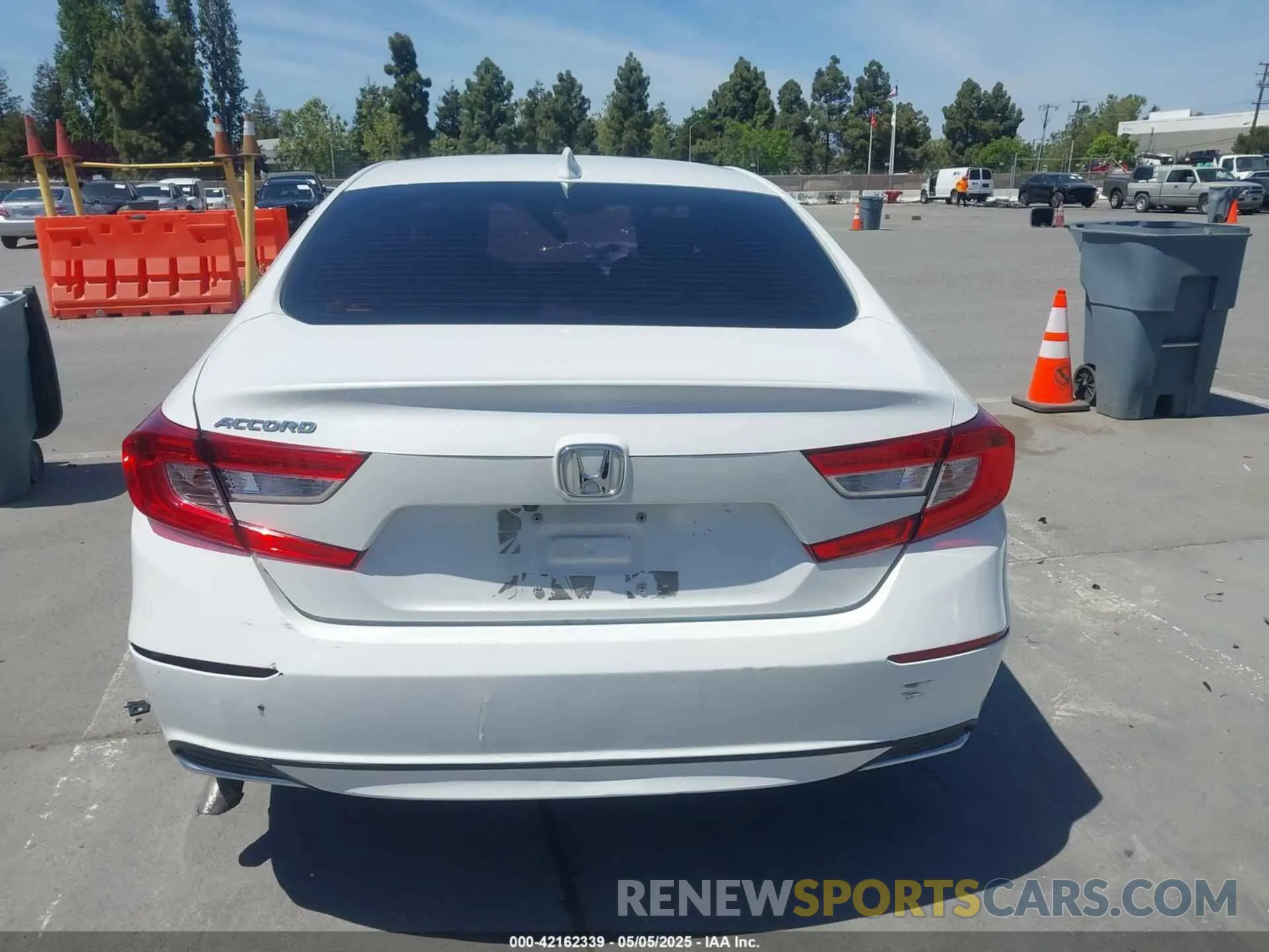 16 Photograph of a damaged car 1HGCV1F12KA130655 HONDA ACCORD 2019
