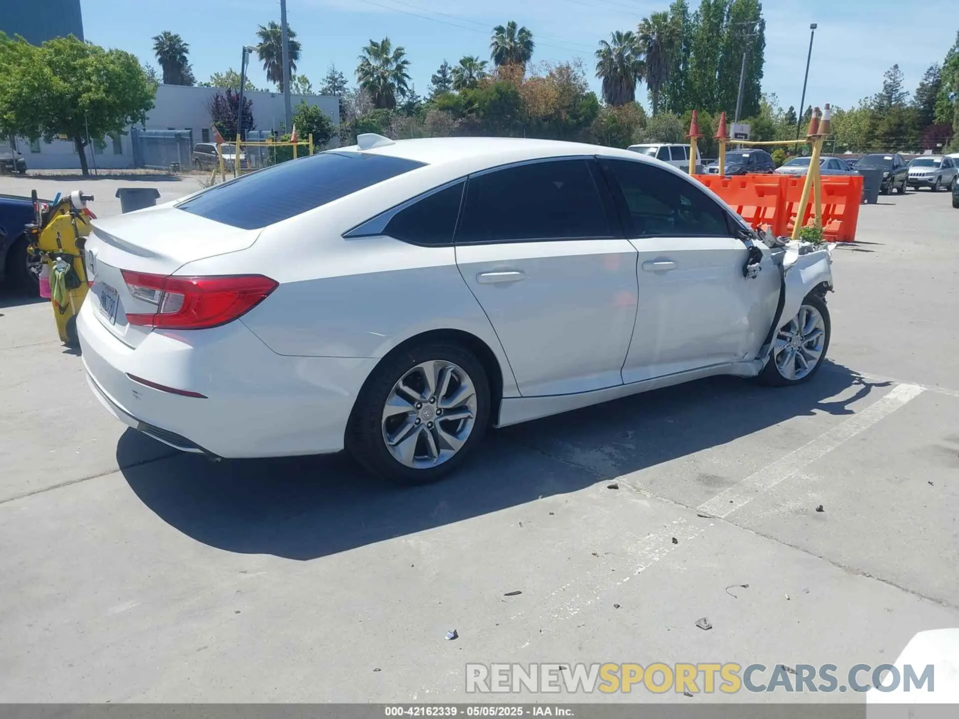 4 Photograph of a damaged car 1HGCV1F12KA130655 HONDA ACCORD 2019