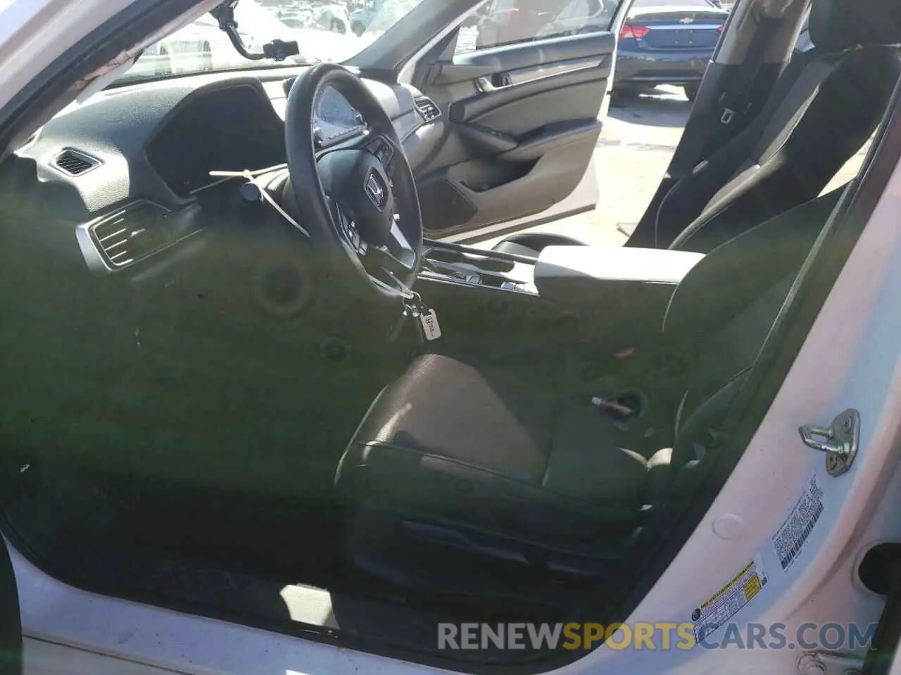7 Photograph of a damaged car 1HGCV1F12KA137850 HONDA ACCORD 2019
