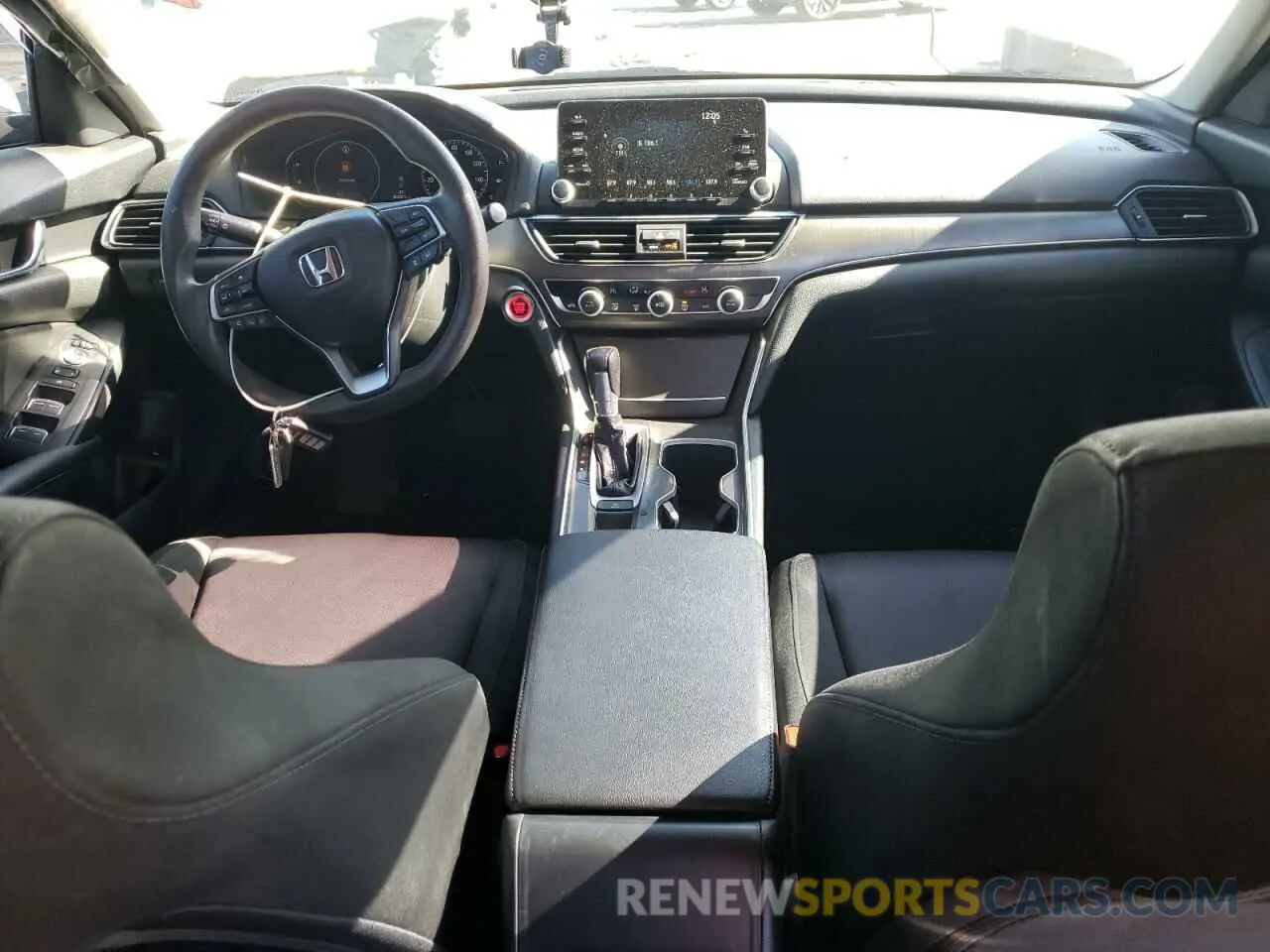 8 Photograph of a damaged car 1HGCV1F12KA137850 HONDA ACCORD 2019