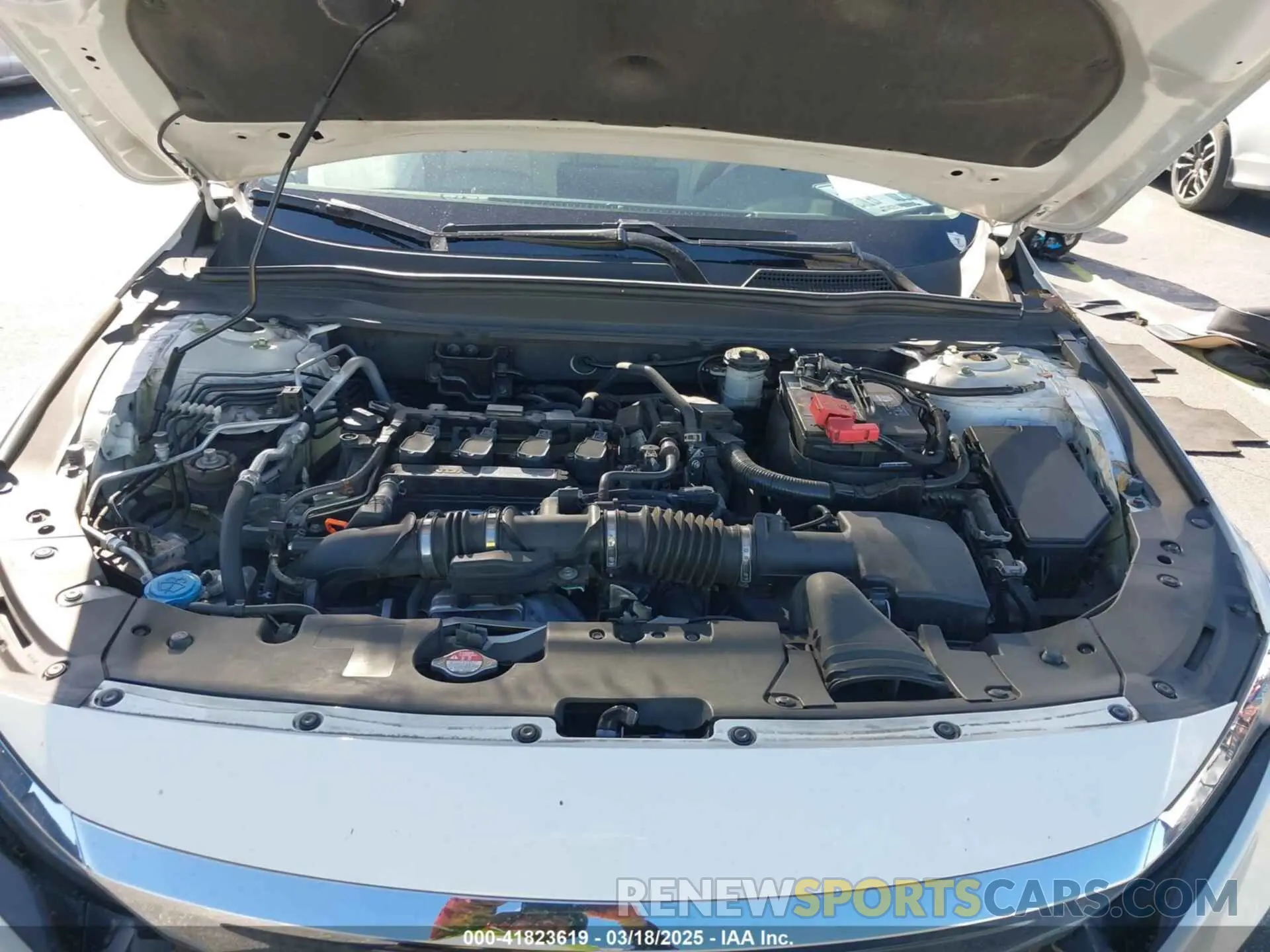 10 Photograph of a damaged car 1HGCV1F13KA003073 HONDA ACCORD 2019