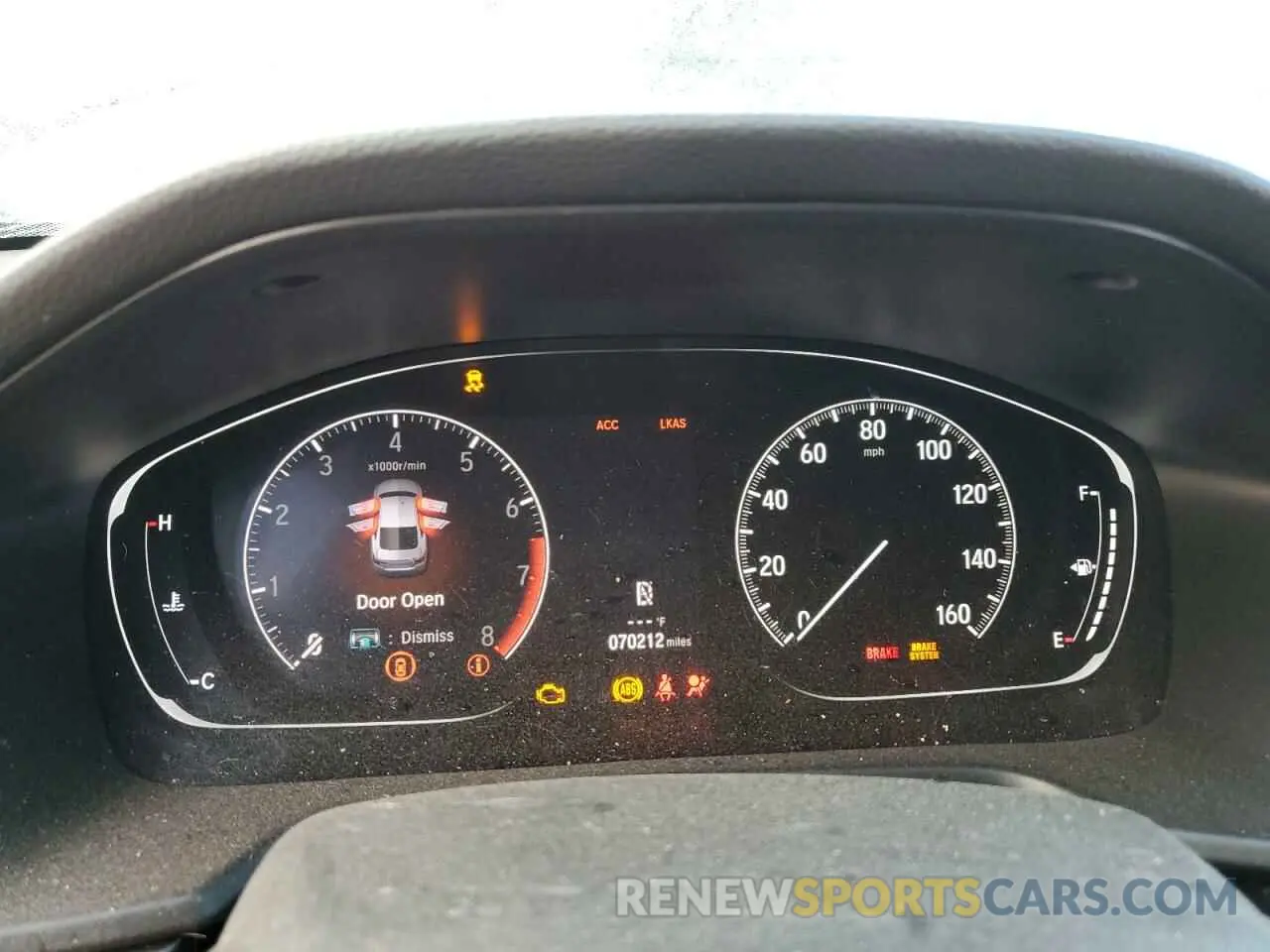 9 Photograph of a damaged car 1HGCV1F13KA032122 HONDA ACCORD 2019