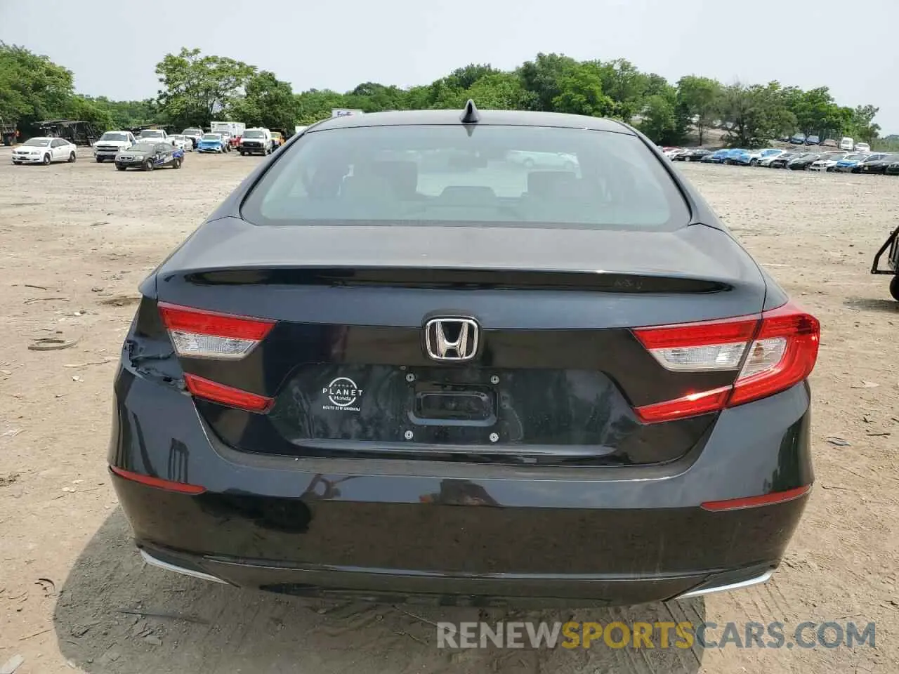 6 Photograph of a damaged car 1HGCV1F13KA049910 HONDA ACCORD 2019