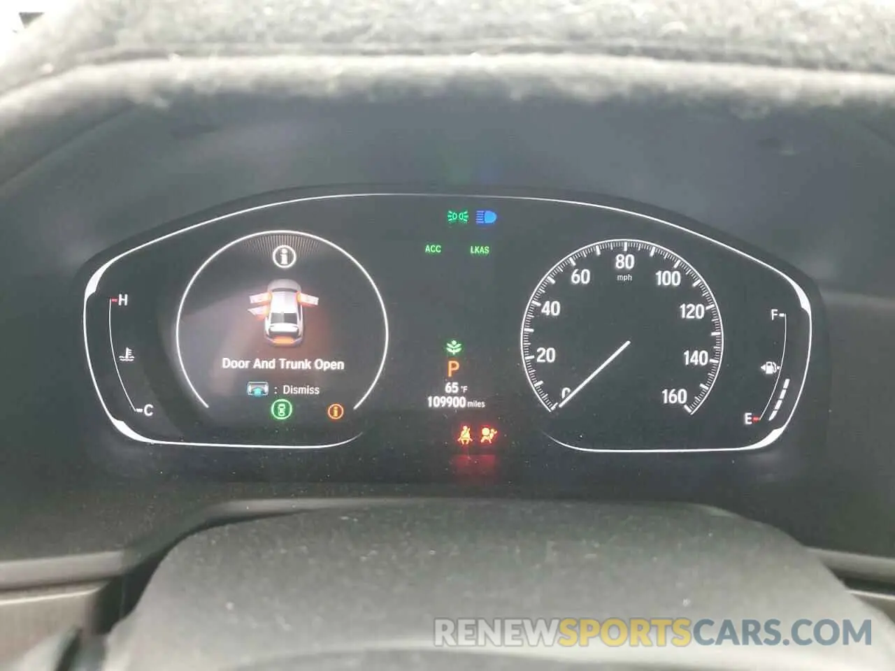 9 Photograph of a damaged car 1HGCV1F13KA063418 HONDA ACCORD 2019