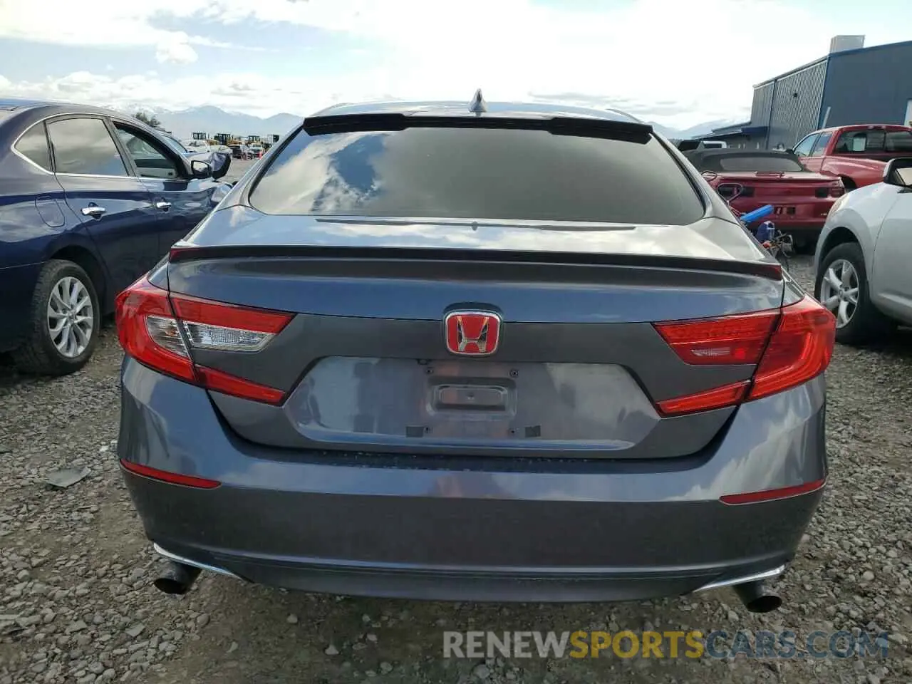 6 Photograph of a damaged car 1HGCV1F13KA105294 HONDA ACCORD 2019