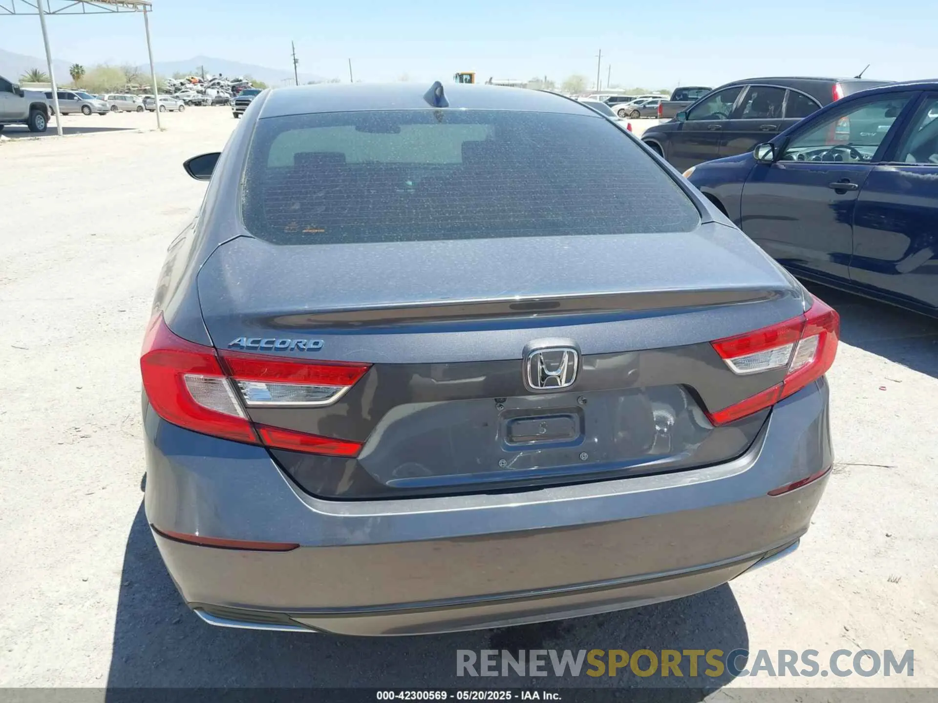 16 Photograph of a damaged car 1HGCV1F13KA105330 HONDA ACCORD 2019