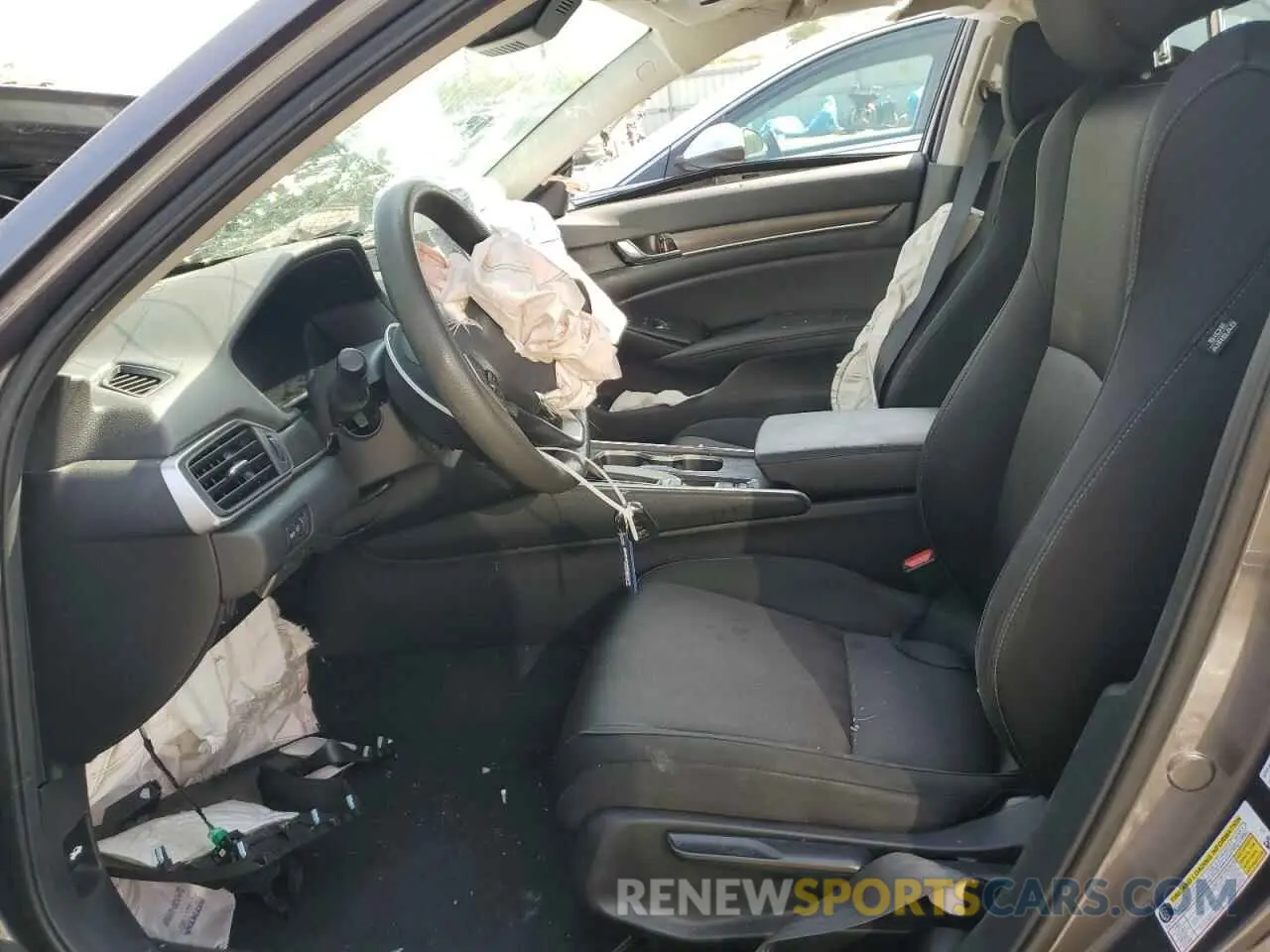 7 Photograph of a damaged car 1HGCV1F13KA107143 HONDA ACCORD 2019