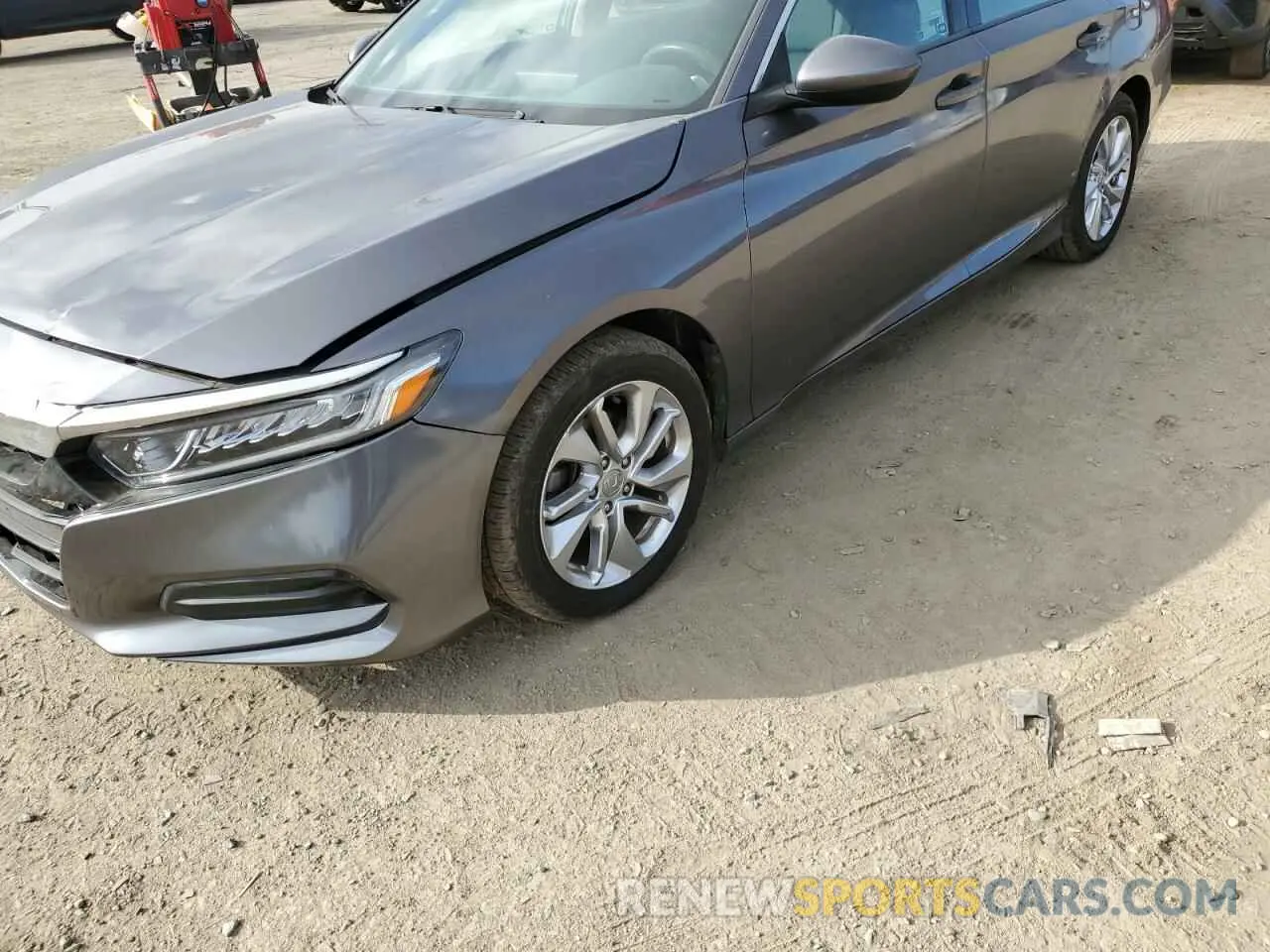 1 Photograph of a damaged car 1HGCV1F14KA046577 HONDA ACCORD 2019