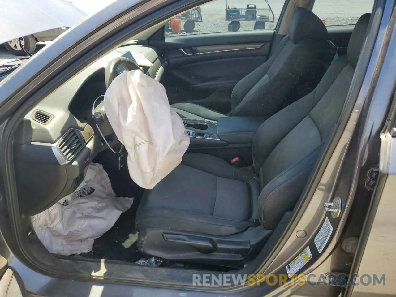 7 Photograph of a damaged car 1HGCV1F14KA060057 HONDA ACCORD 2019