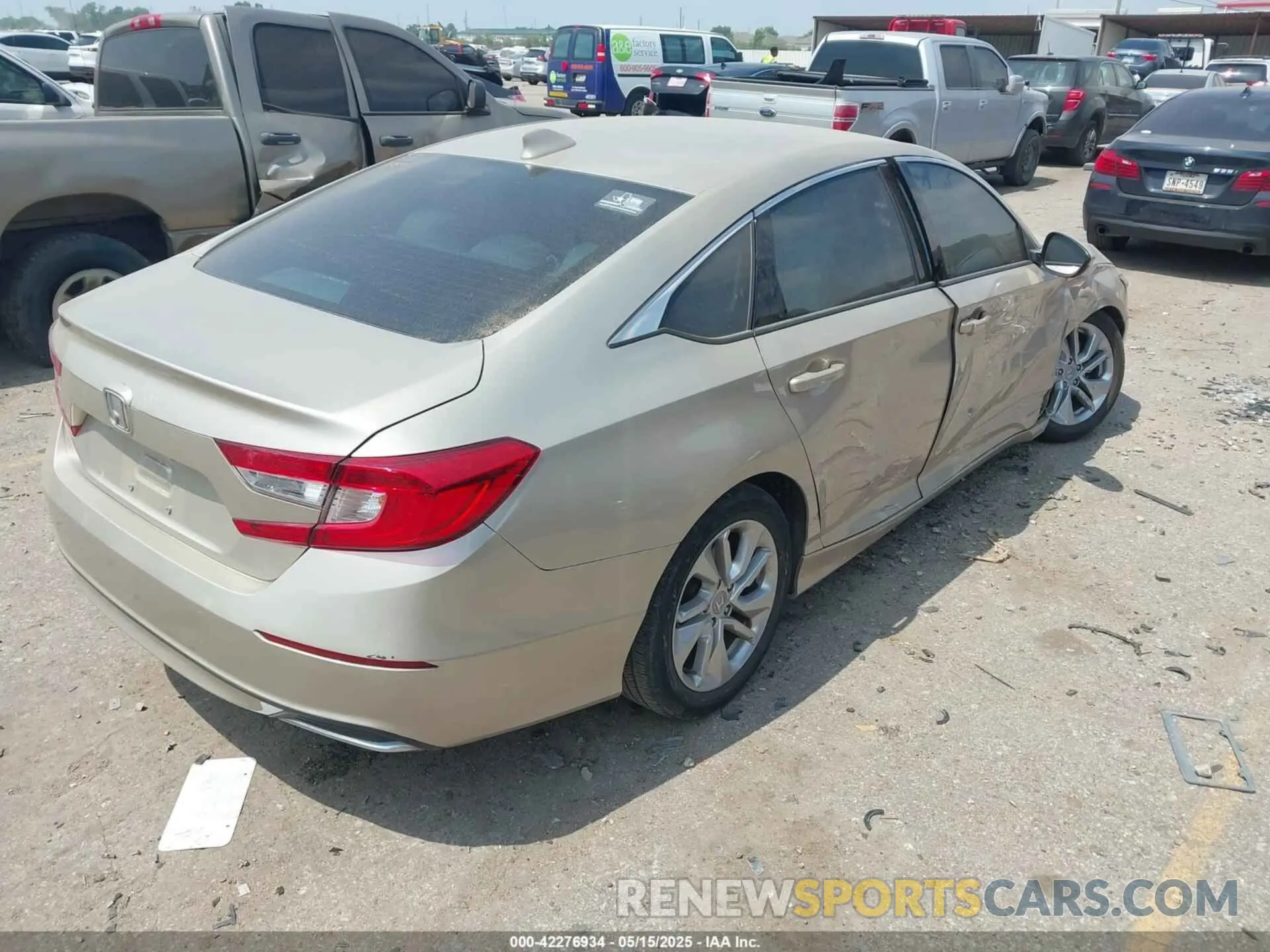 4 Photograph of a damaged car 1HGCV1F14KA082639 HONDA ACCORD 2019