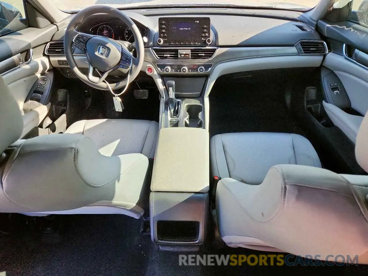 8 Photograph of a damaged car 1HGCV1F14KA113775 HONDA ACCORD 2019