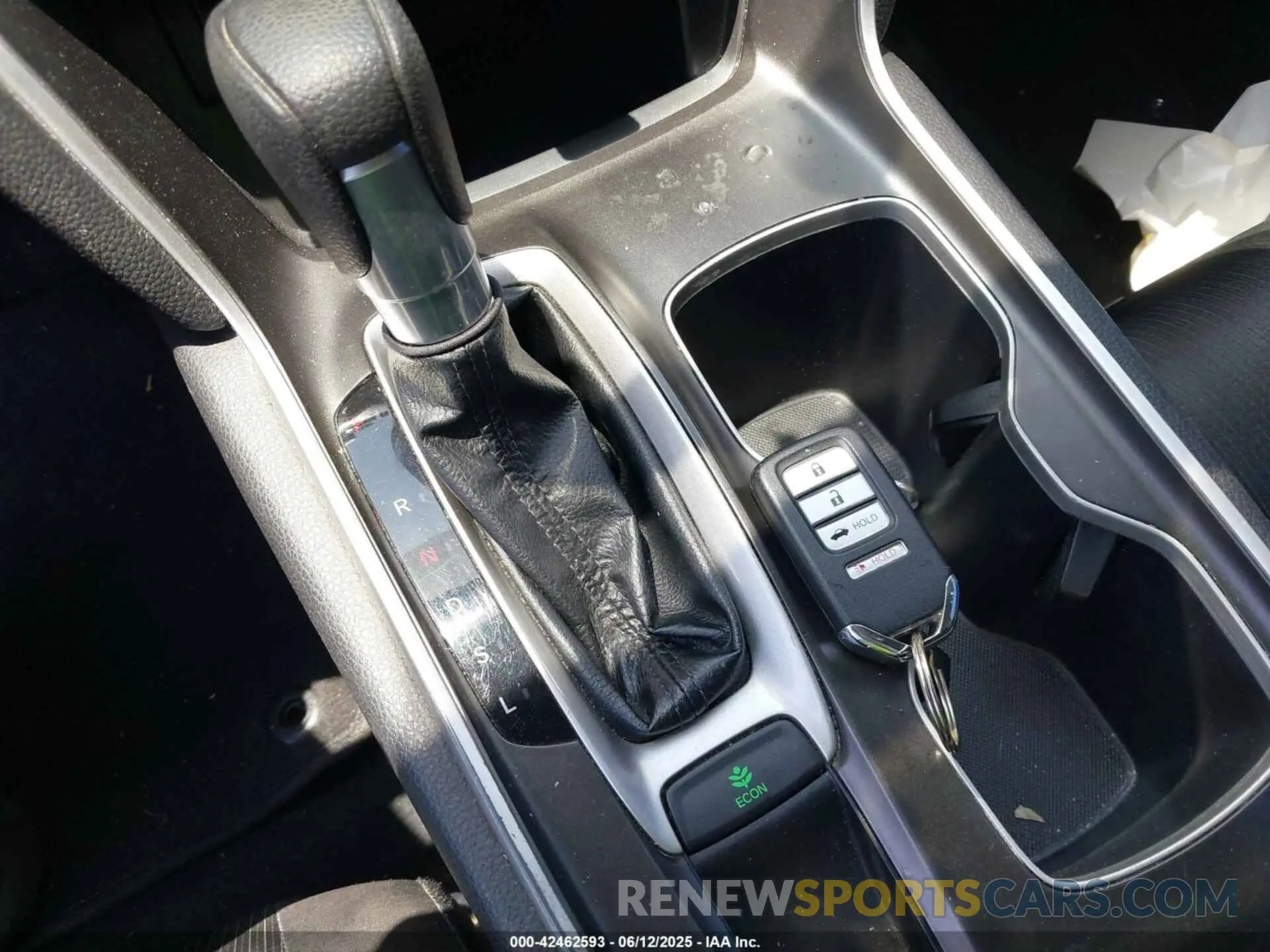 11 Photograph of a damaged car 1HGCV1F14KA116059 HONDA ACCORD 2019