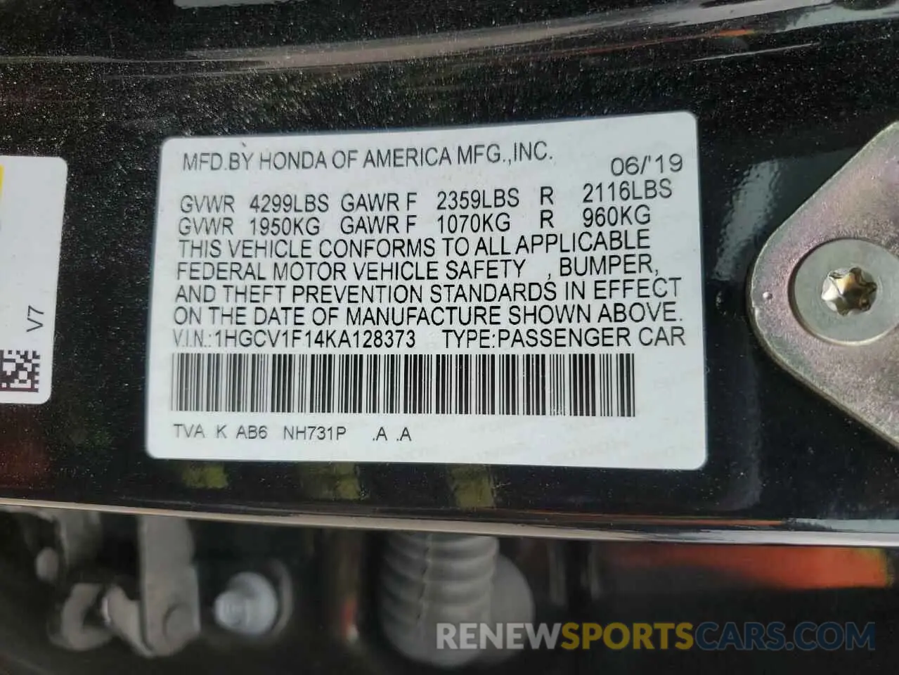 14 Photograph of a damaged car 1HGCV1F14KA128373 HONDA ACCORD 2019