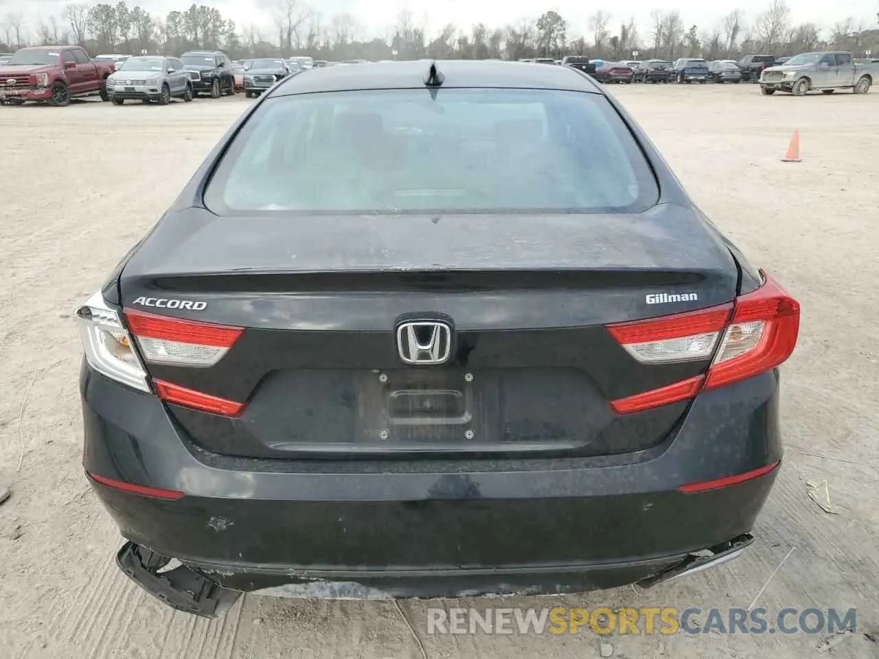 6 Photograph of a damaged car 1HGCV1F14KA128373 HONDA ACCORD 2019