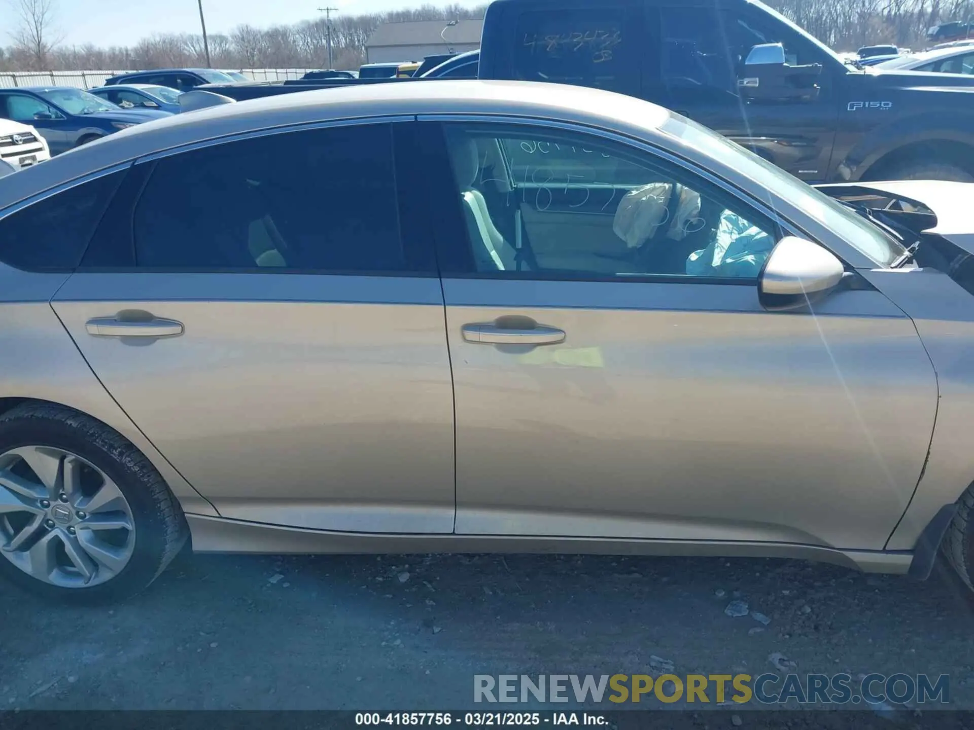 13 Photograph of a damaged car 1HGCV1F14KA133234 HONDA ACCORD 2019