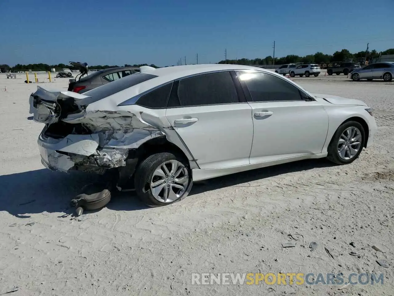 3 Photograph of a damaged car 1HGCV1F14KA155007 HONDA ACCORD 2019