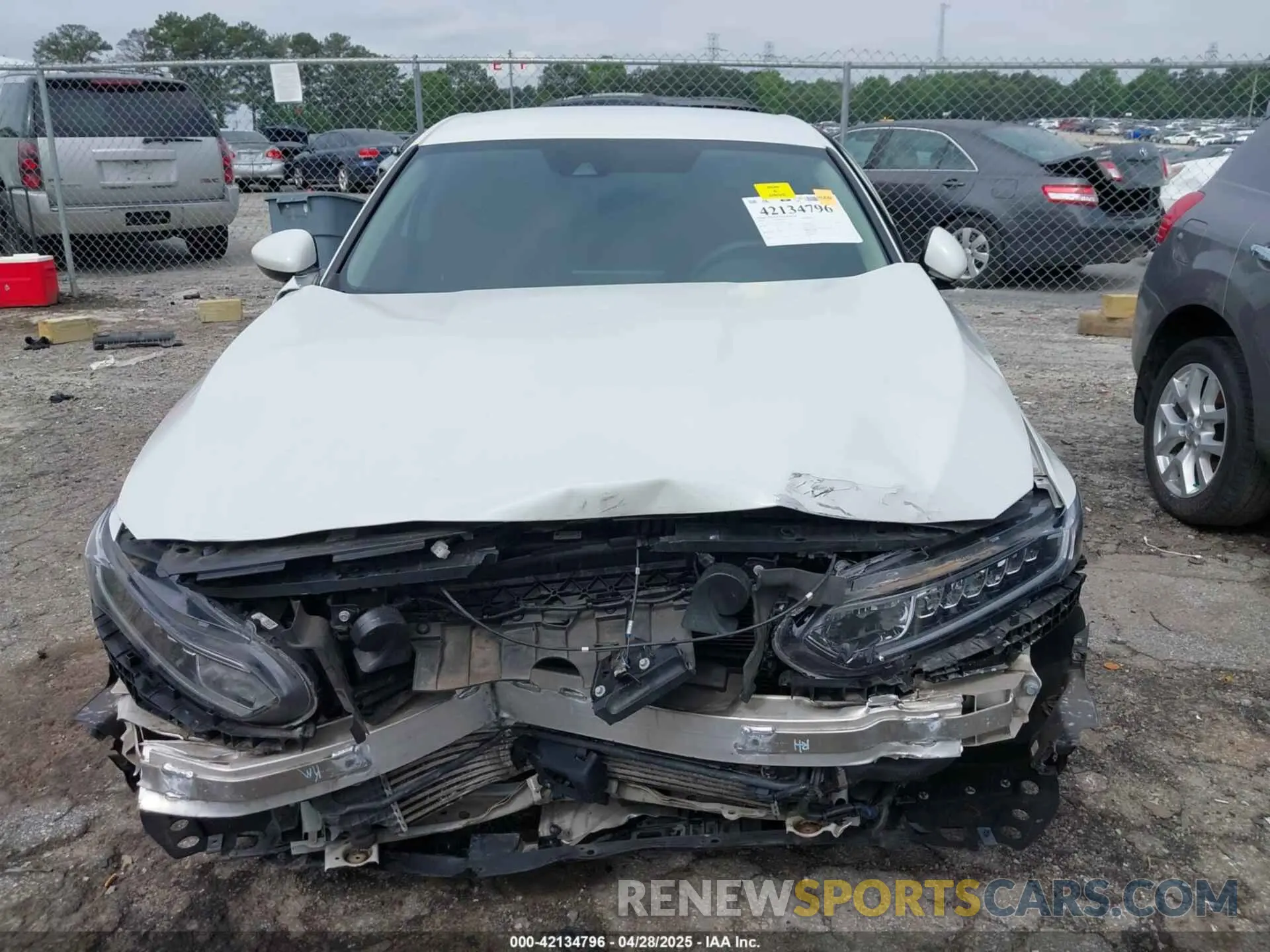 12 Photograph of a damaged car 1HGCV1F14KA157761 HONDA ACCORD 2019