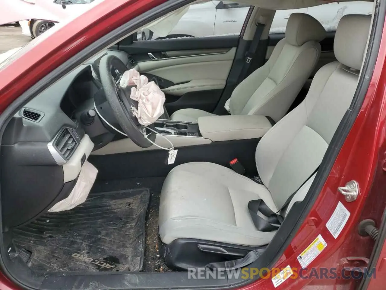 7 Photograph of a damaged car 1HGCV1F15KA004998 HONDA ACCORD 2019