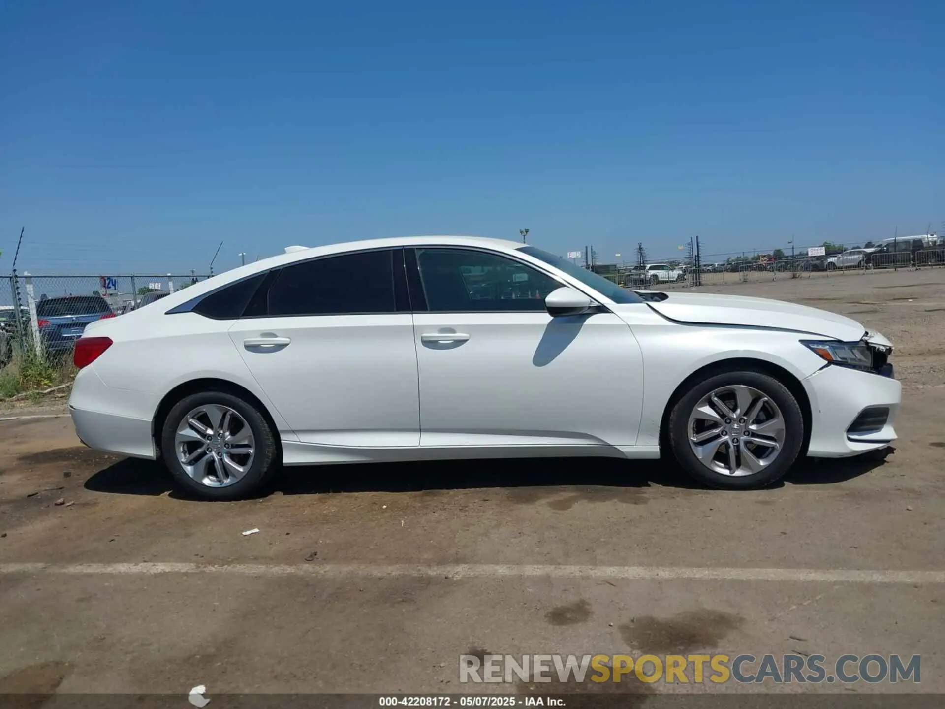 13 Photograph of a damaged car 1HGCV1F15KA010333 HONDA ACCORD 2019