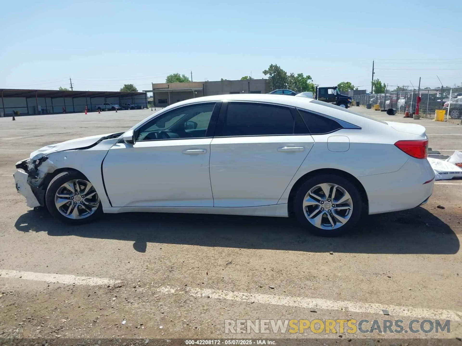 14 Photograph of a damaged car 1HGCV1F15KA010333 HONDA ACCORD 2019