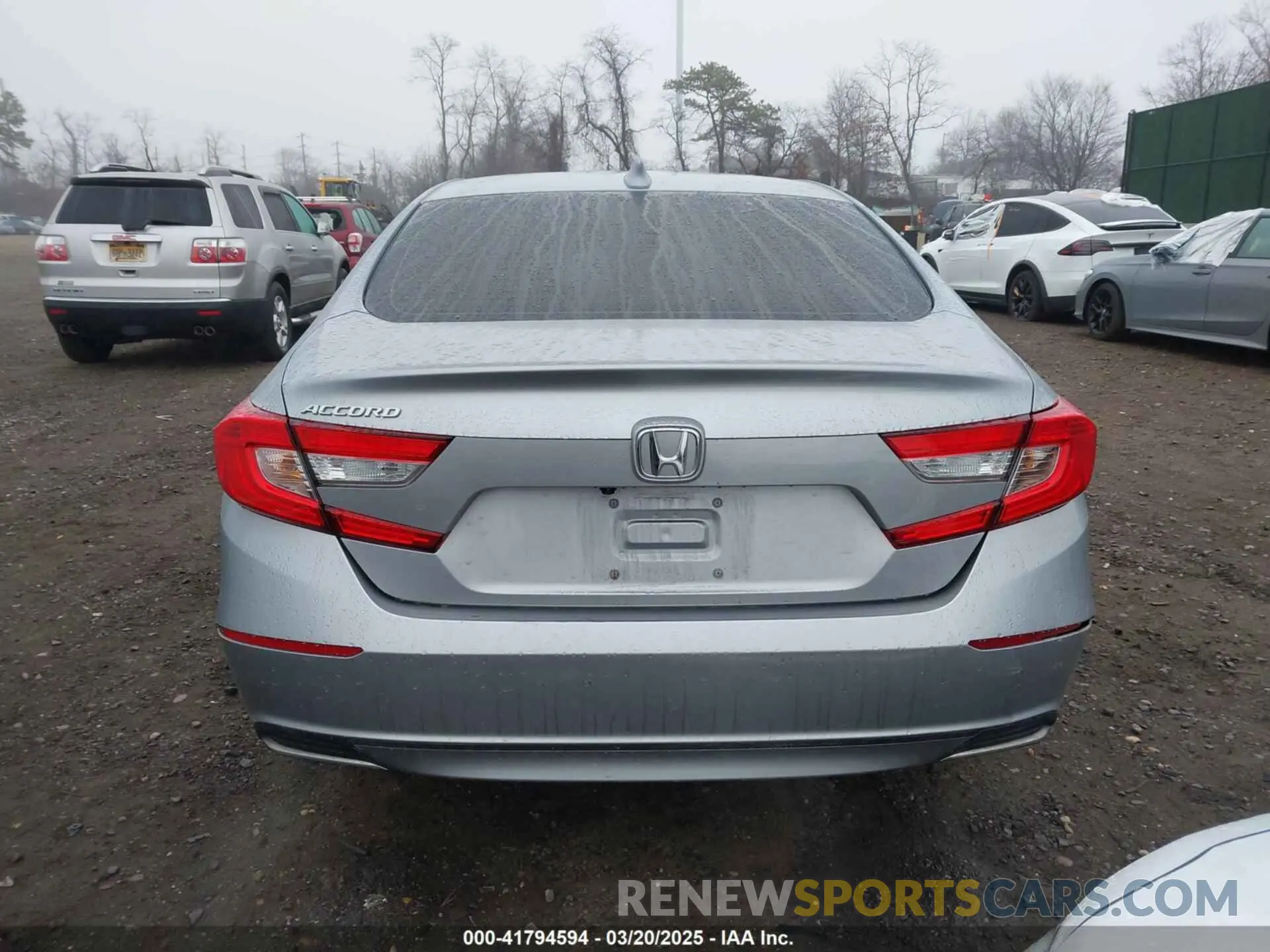 16 Photograph of a damaged car 1HGCV1F15KA087185 HONDA ACCORD 2019