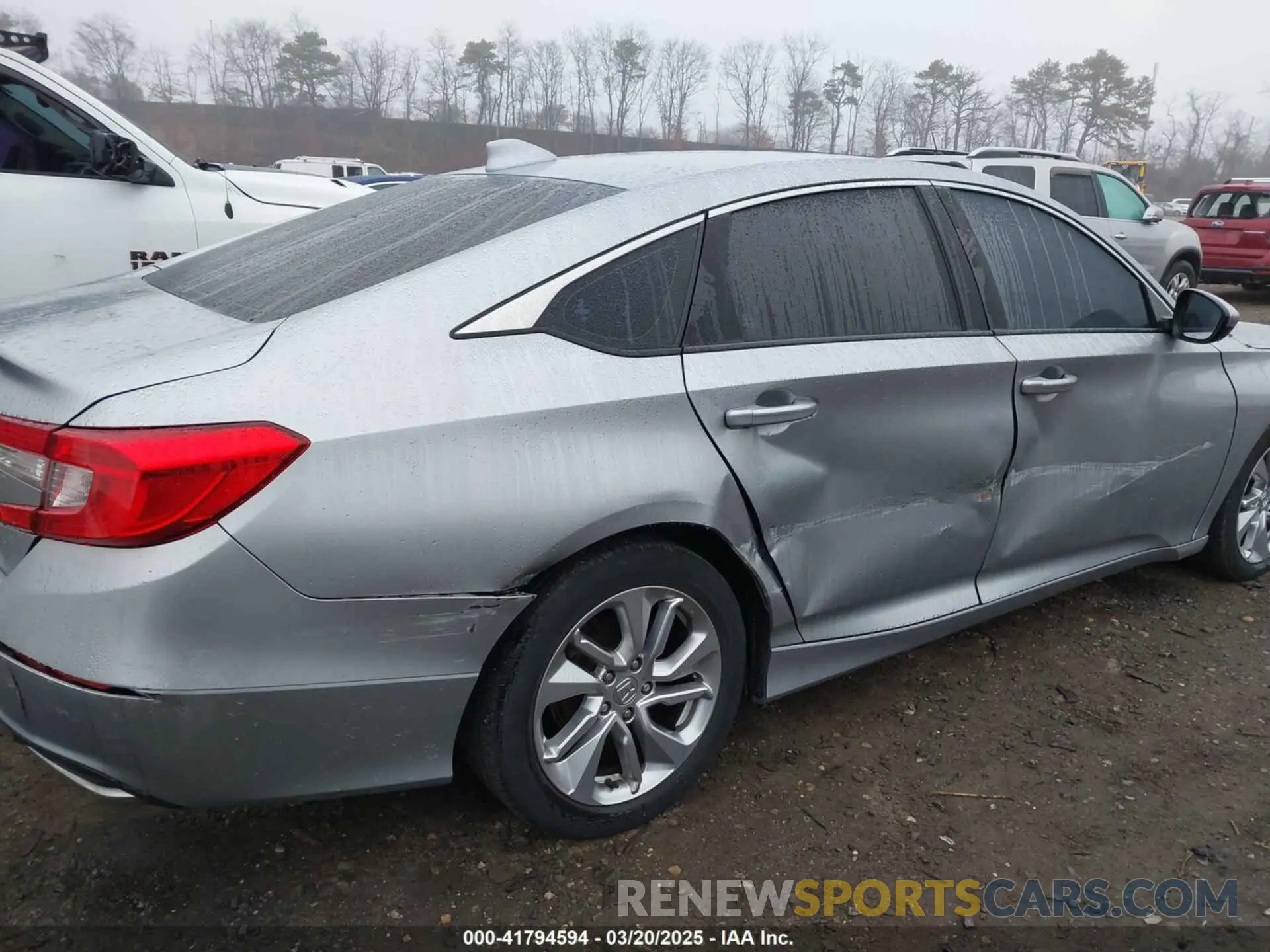 6 Photograph of a damaged car 1HGCV1F15KA087185 HONDA ACCORD 2019
