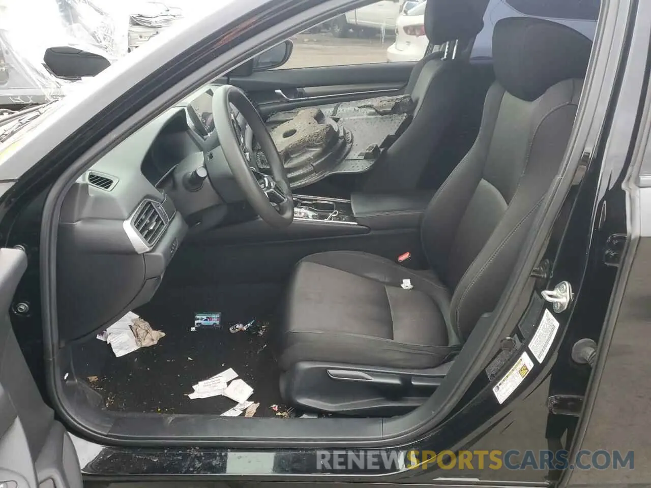 7 Photograph of a damaged car 1HGCV1F15KA122078 HONDA ACCORD 2019