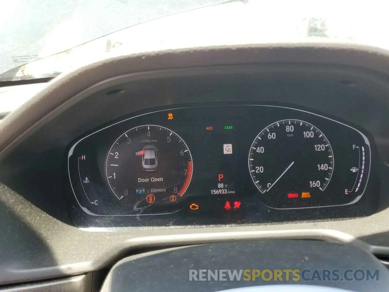 9 Photograph of a damaged car 1HGCV1F15KA136319 HONDA ACCORD 2019