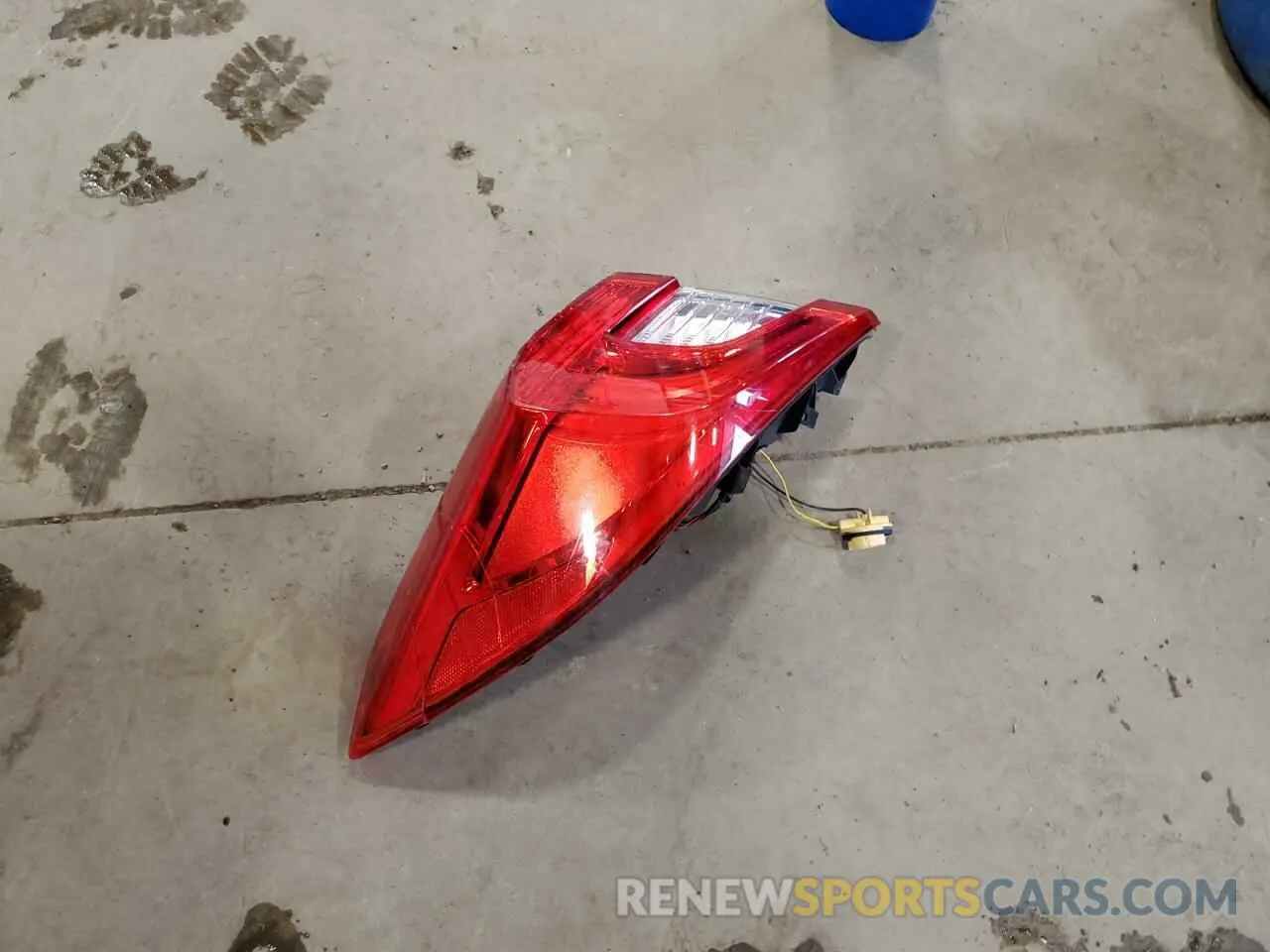 12 Photograph of a damaged car 1HGCV1F15KA167781 HONDA ACCORD 2019