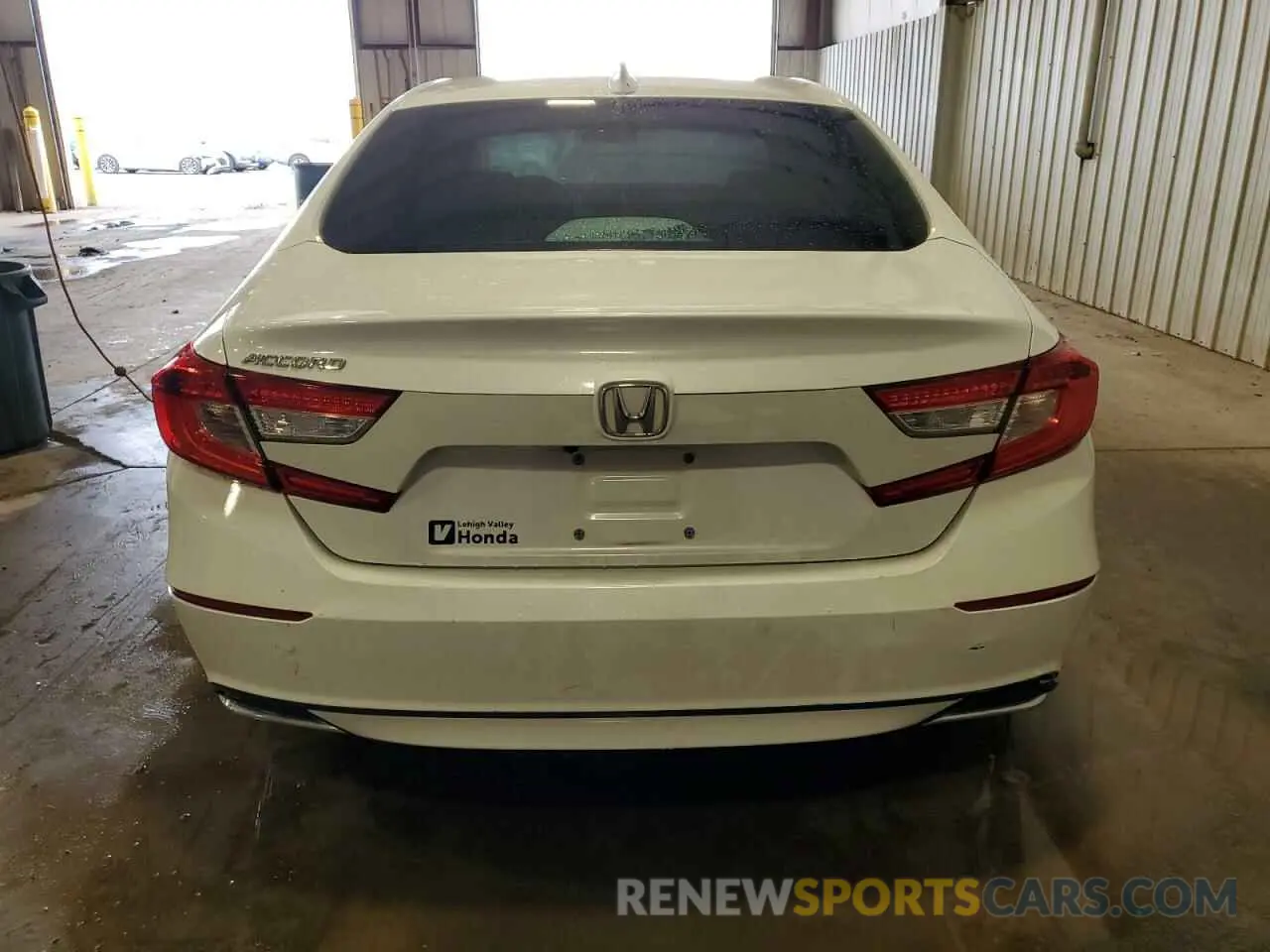 6 Photograph of a damaged car 1HGCV1F15KA167781 HONDA ACCORD 2019