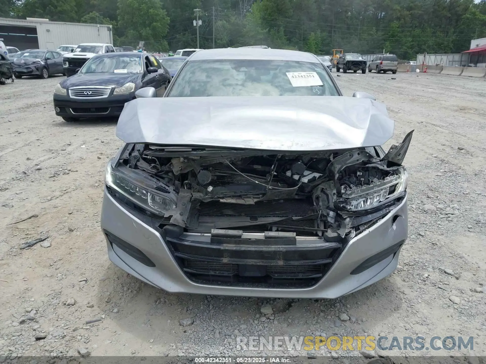 12 Photograph of a damaged car 1HGCV1F16KA008722 HONDA ACCORD 2019