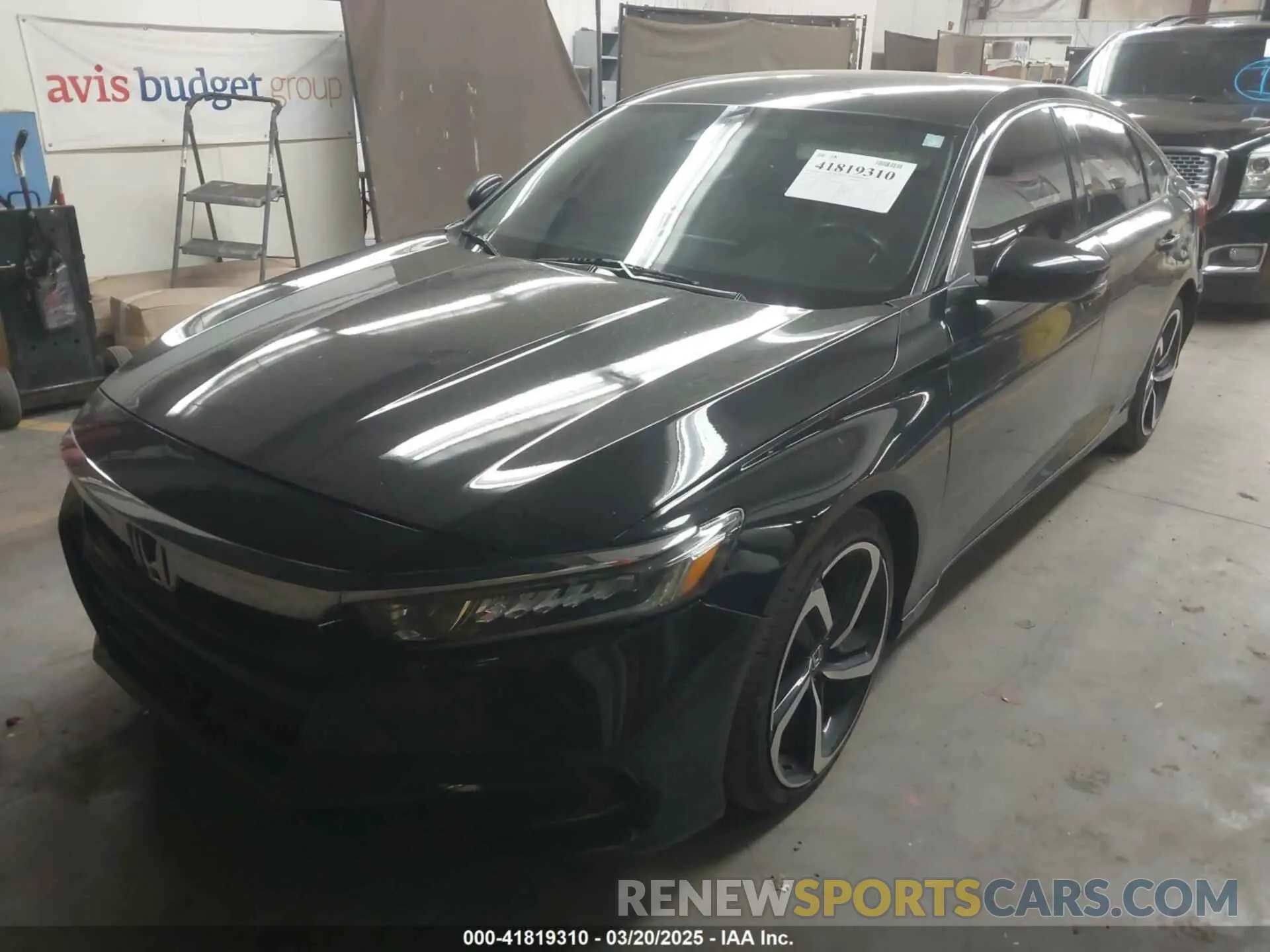 2 Photograph of a damaged car 1HGCV1F16KA009661 HONDA ACCORD 2019