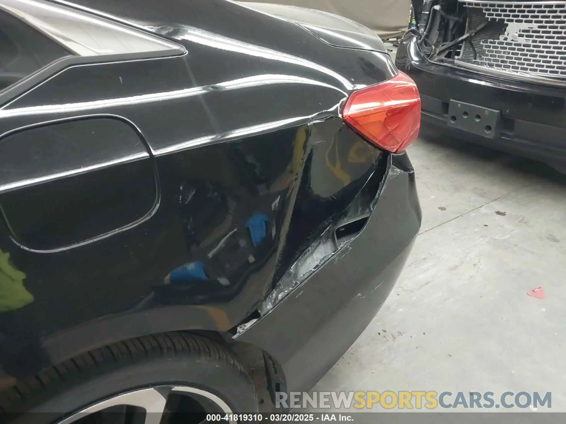 6 Photograph of a damaged car 1HGCV1F16KA009661 HONDA ACCORD 2019