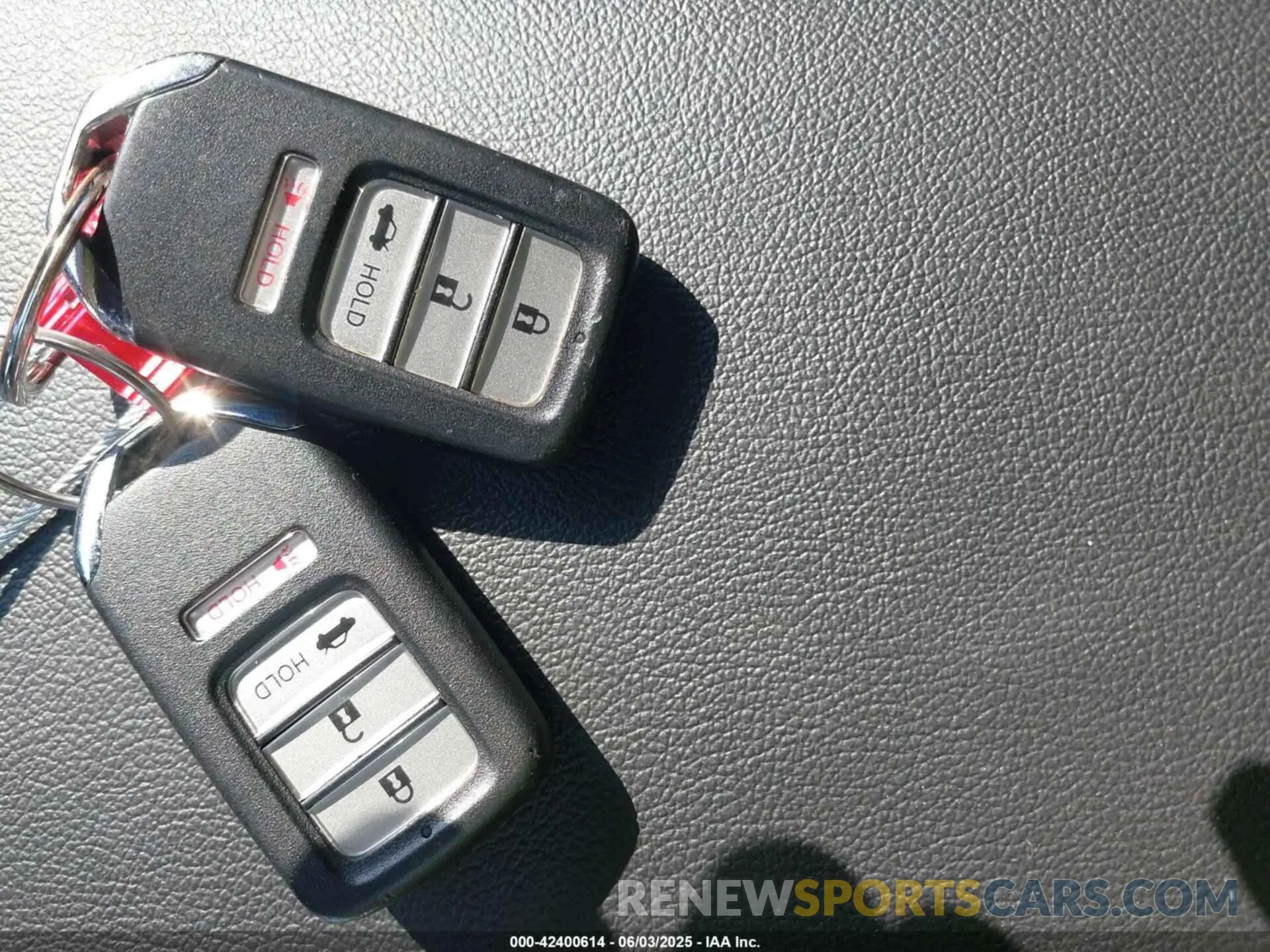 11 Photograph of a damaged car 1HGCV1F16KA011569 HONDA ACCORD 2019