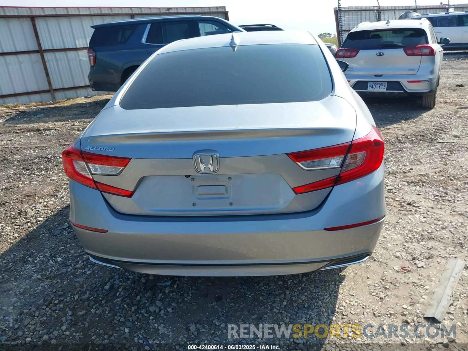 16 Photograph of a damaged car 1HGCV1F16KA011569 HONDA ACCORD 2019
