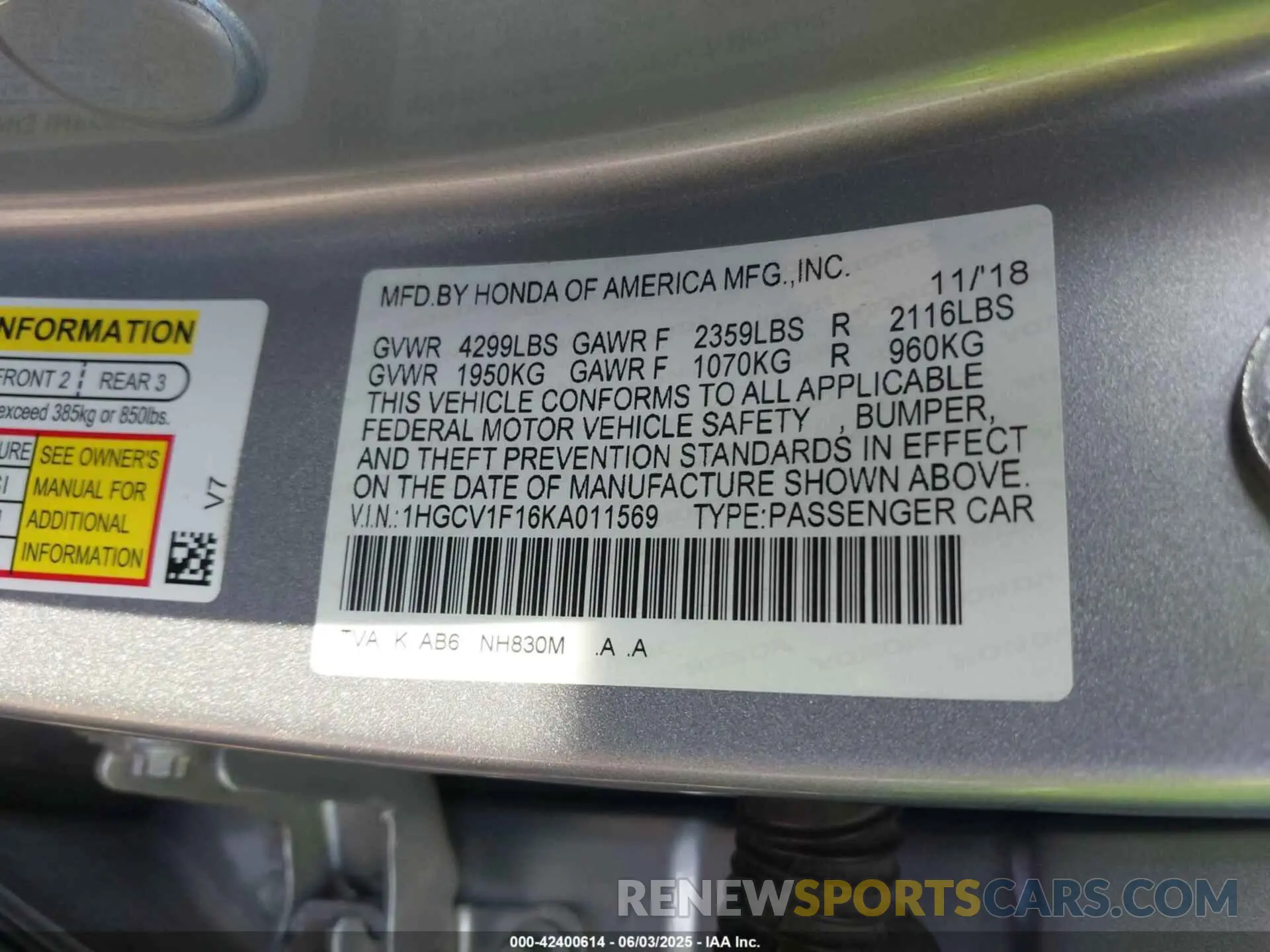 9 Photograph of a damaged car 1HGCV1F16KA011569 HONDA ACCORD 2019