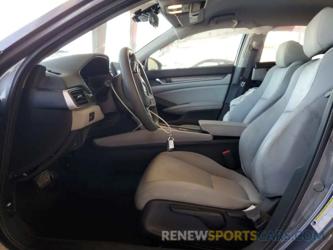 7 Photograph of a damaged car 1HGCV1F16KA015380 HONDA ACCORD 2019