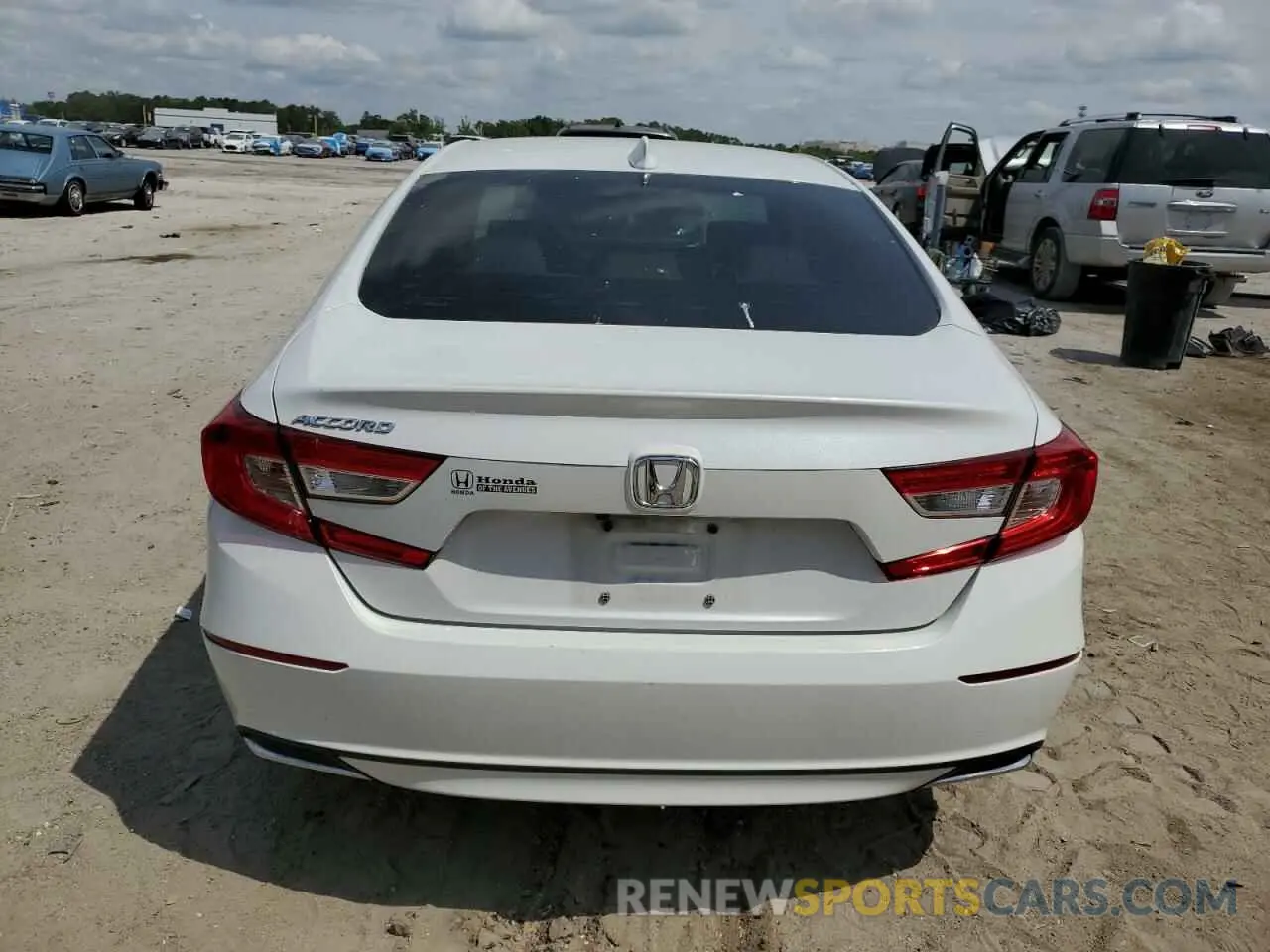 6 Photograph of a damaged car 1HGCV1F16KA029005 HONDA ACCORD 2019