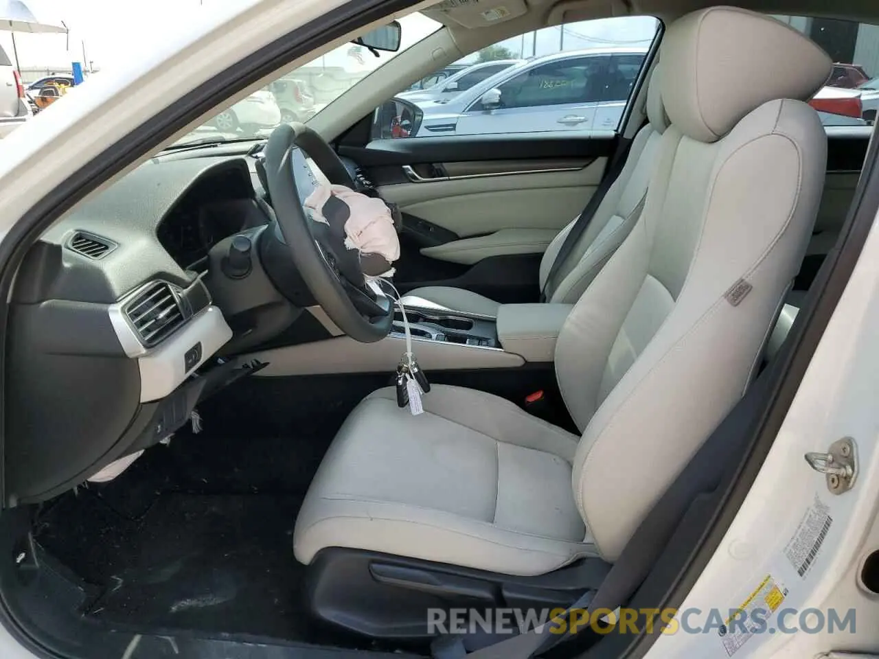 7 Photograph of a damaged car 1HGCV1F16KA029005 HONDA ACCORD 2019