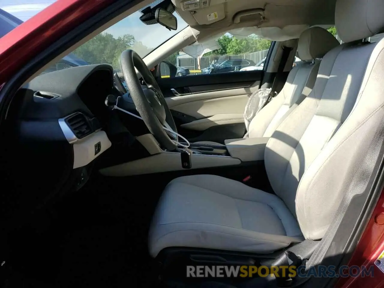 7 Photograph of a damaged car 1HGCV1F16KA029098 HONDA ACCORD 2019